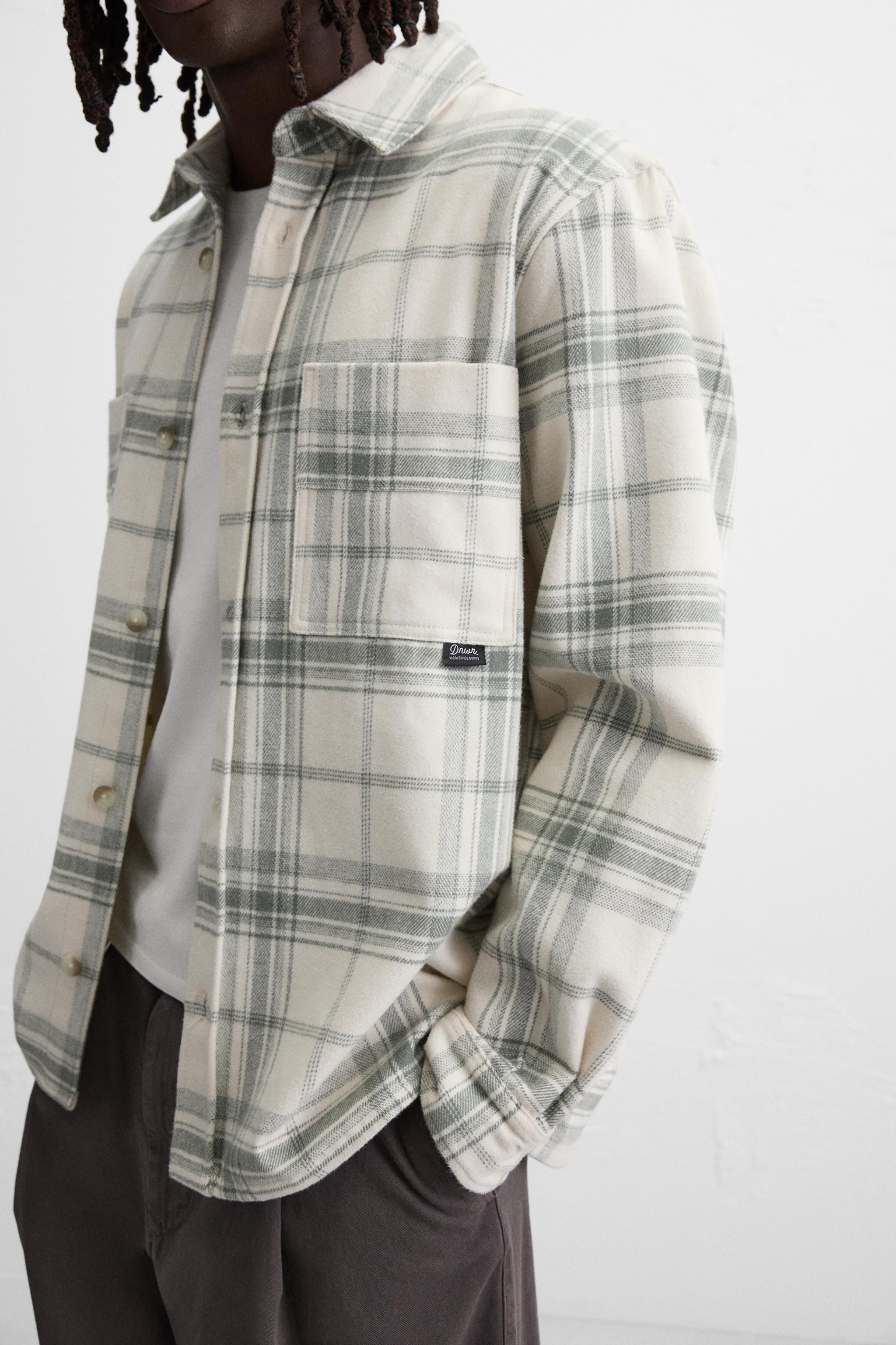 PLAID FLANNEL SHIRT Product Image