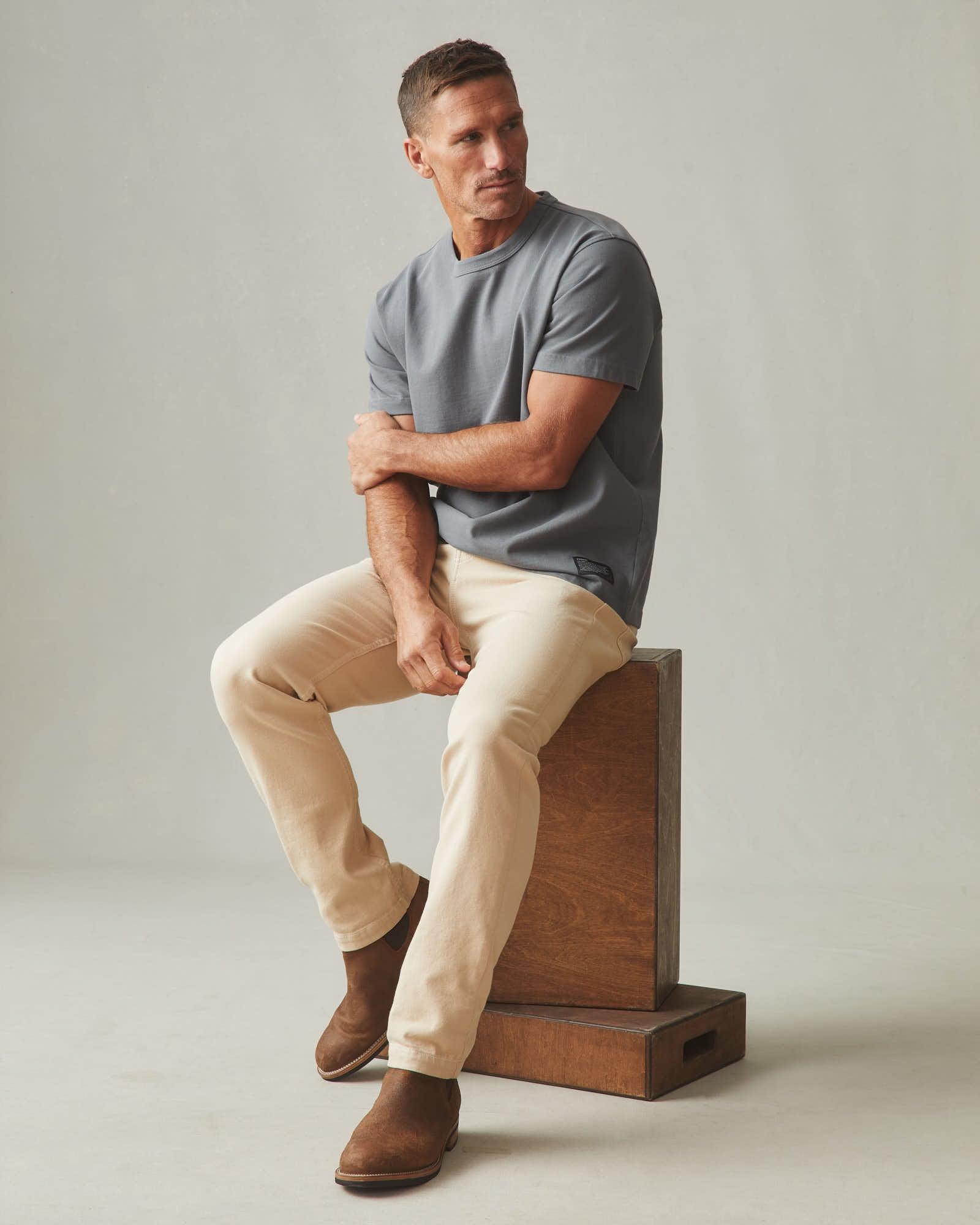 Men's Everest Tee - Lava Smoke Product Image