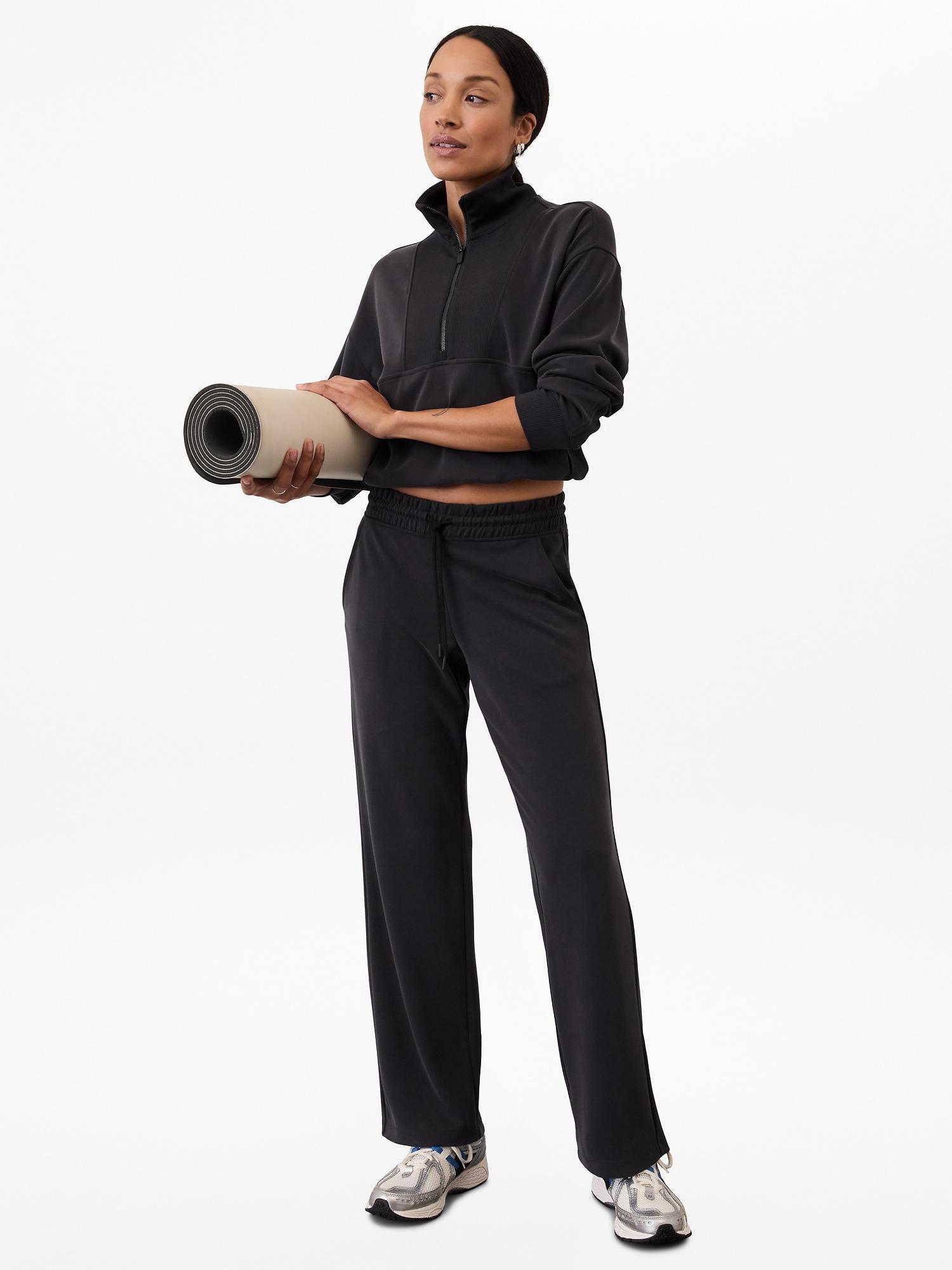 Seasoft Mid Rise Straight Pant Product Image