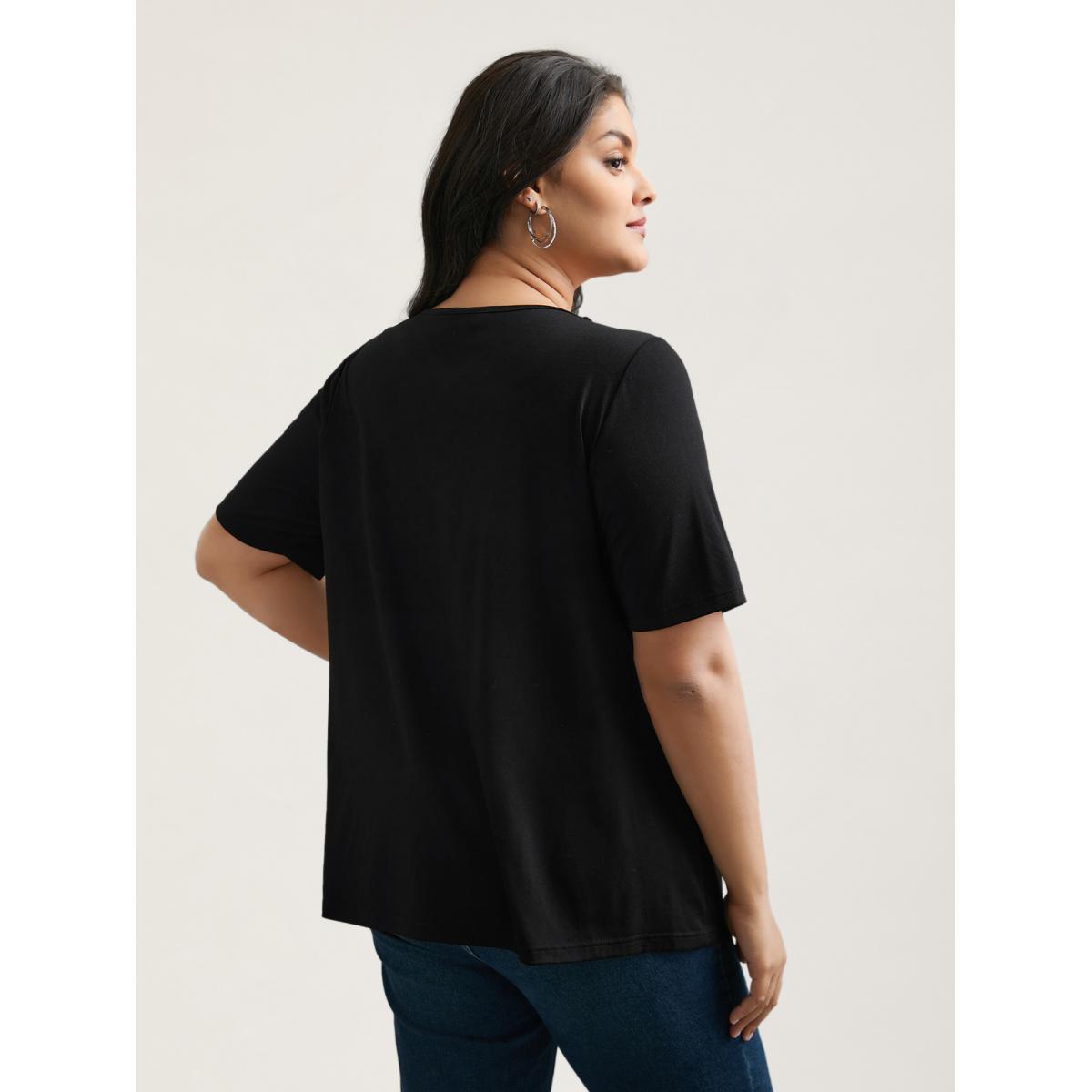 Plus Size Crossover Keyhole Plain Stretchy T-Shirt Black Women Leisure Cut-Out Asymmetrical Neck Casual T-shirts BloomChic 26/4X Product Image