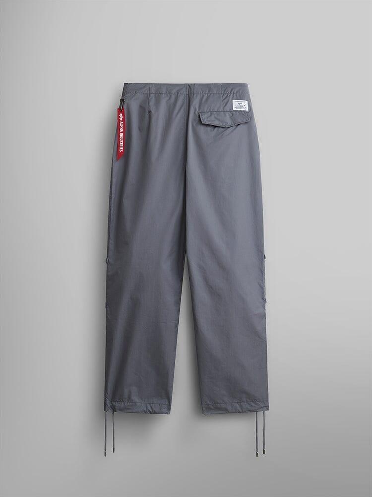 LIGHTWEIGHT PARACHUTE PANT (AIRCRAFT GRAY) Male Product Image