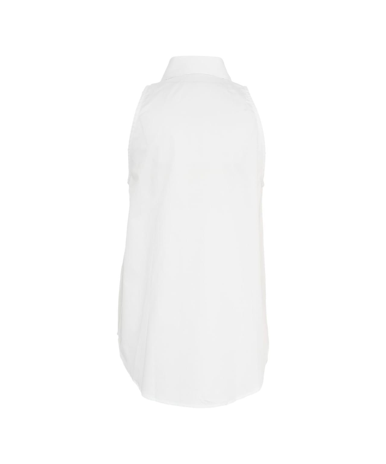 Sleeveless blouse Product Image