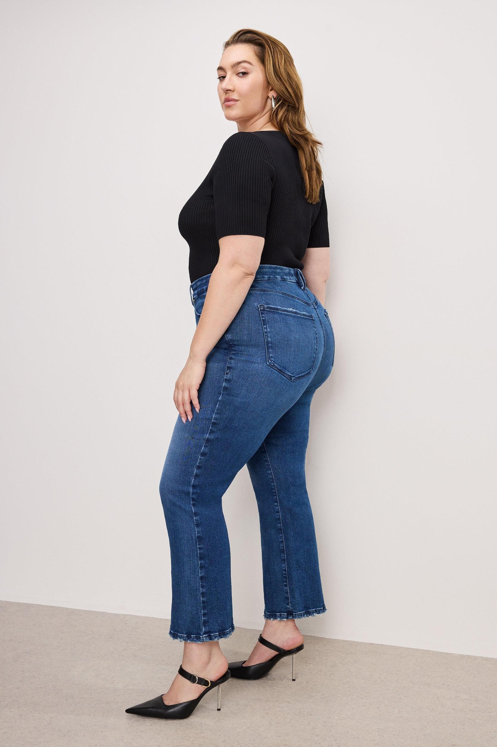 SOFT-TECH GOOD LEGS CROPPED MINI BOOT JEANS | INDIGO891 Product Image