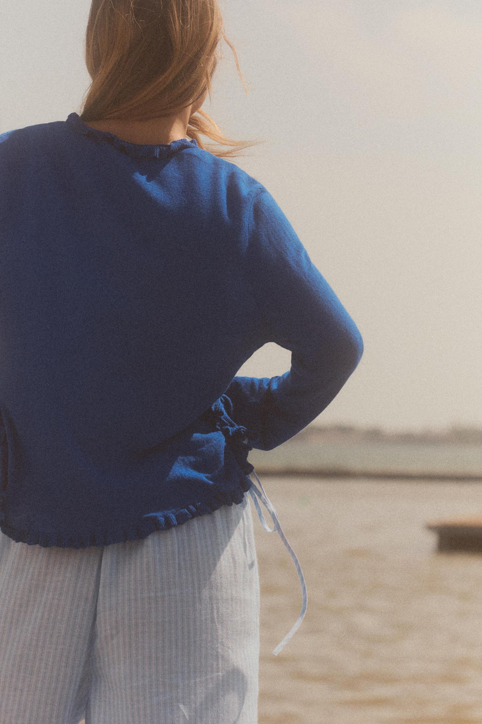 RUFFLED KNIT CARDIGAN Product Image