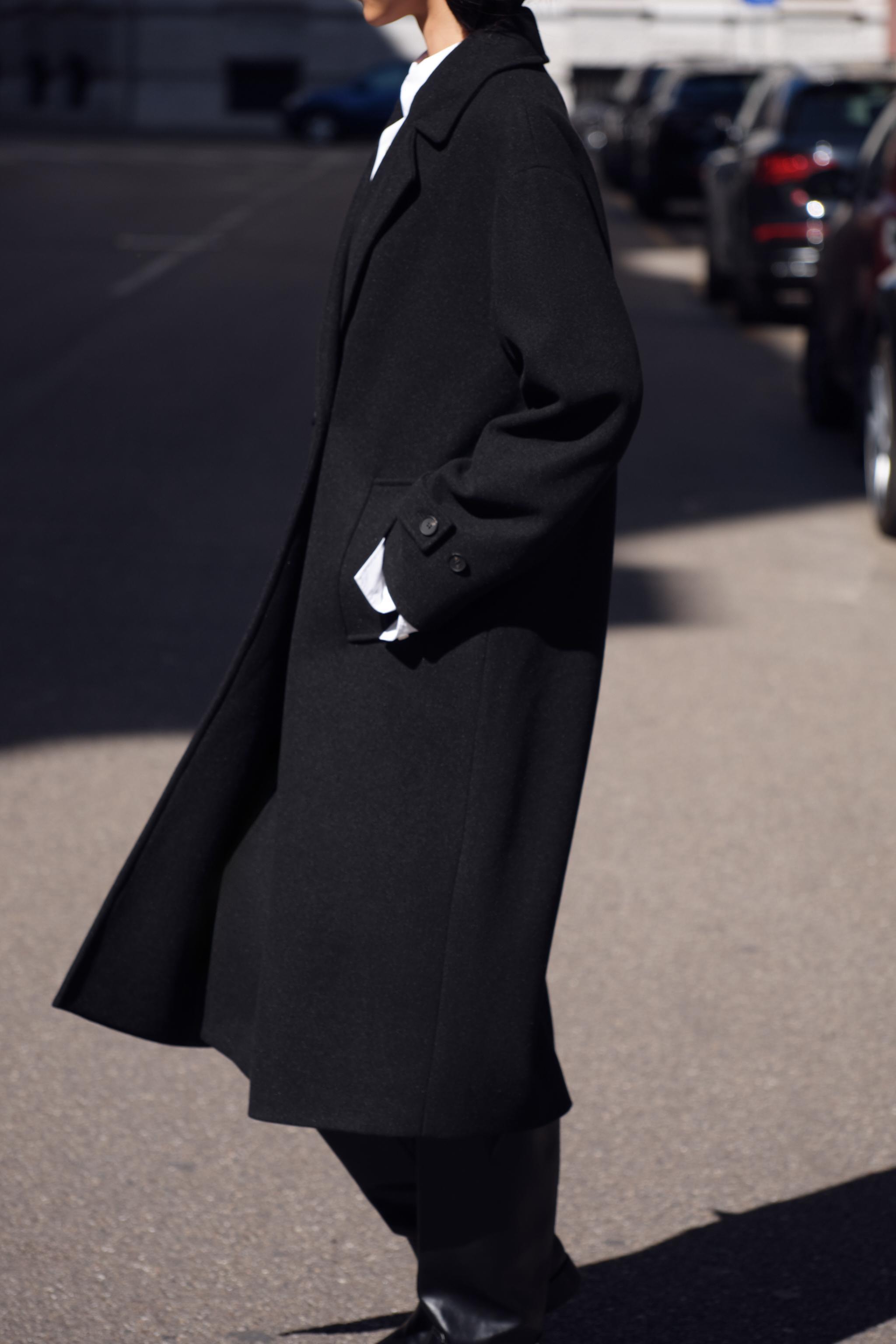 SOFT OVERSIZED COAT Product Image