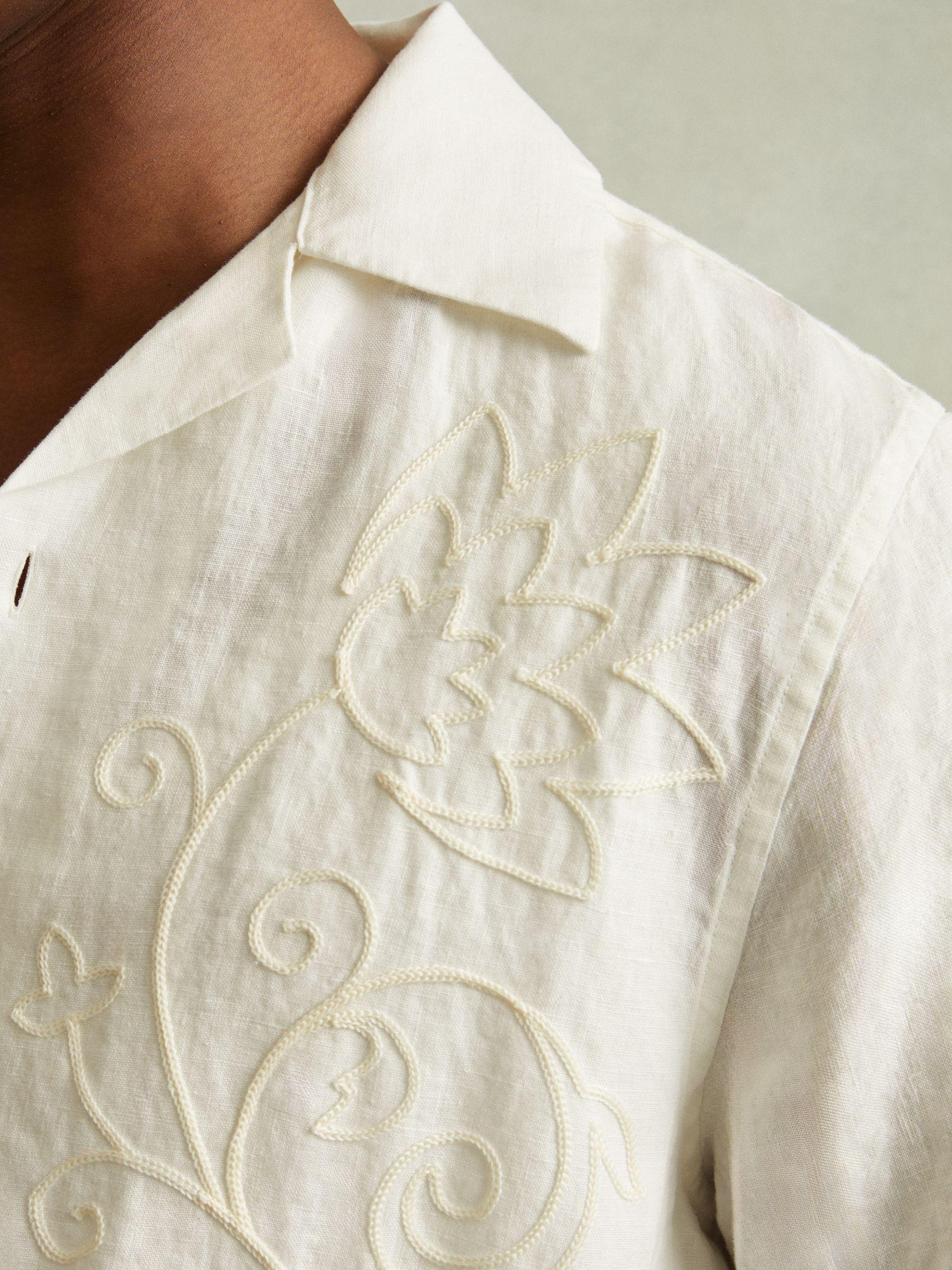 Linen Embroidered Cuban Collar Shirt in White Product Image