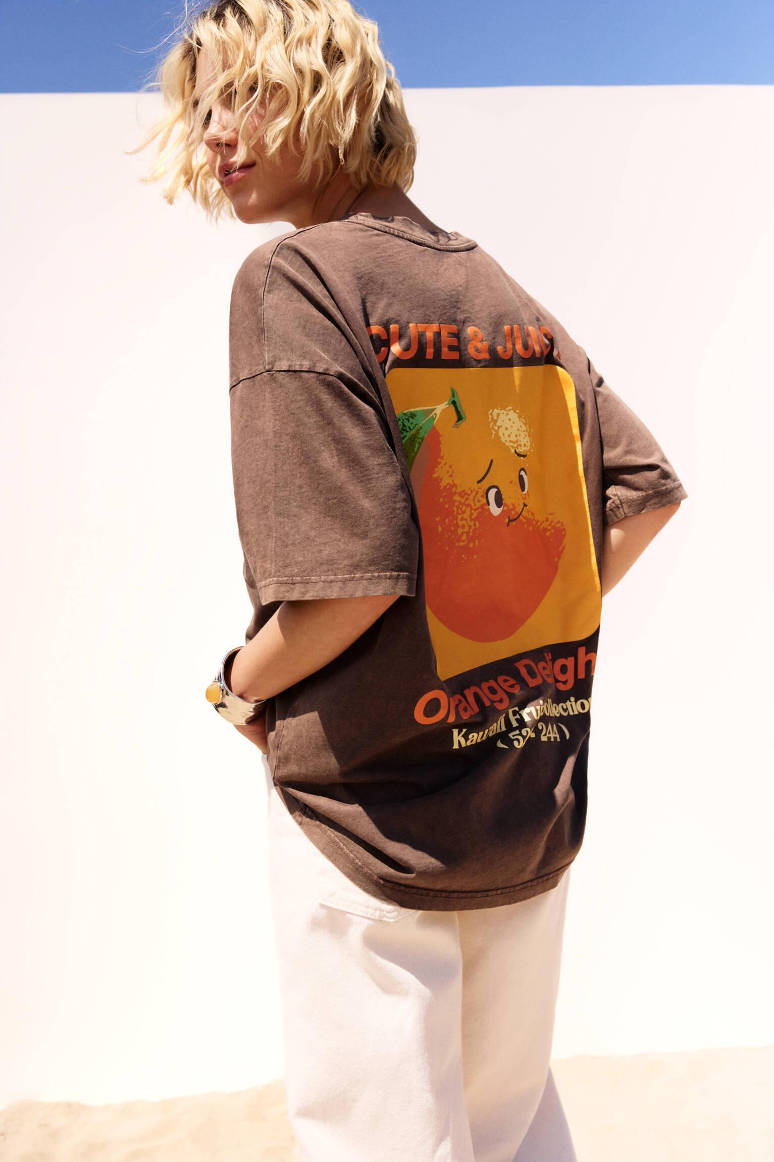 Orange graphic T-shirt Product Image