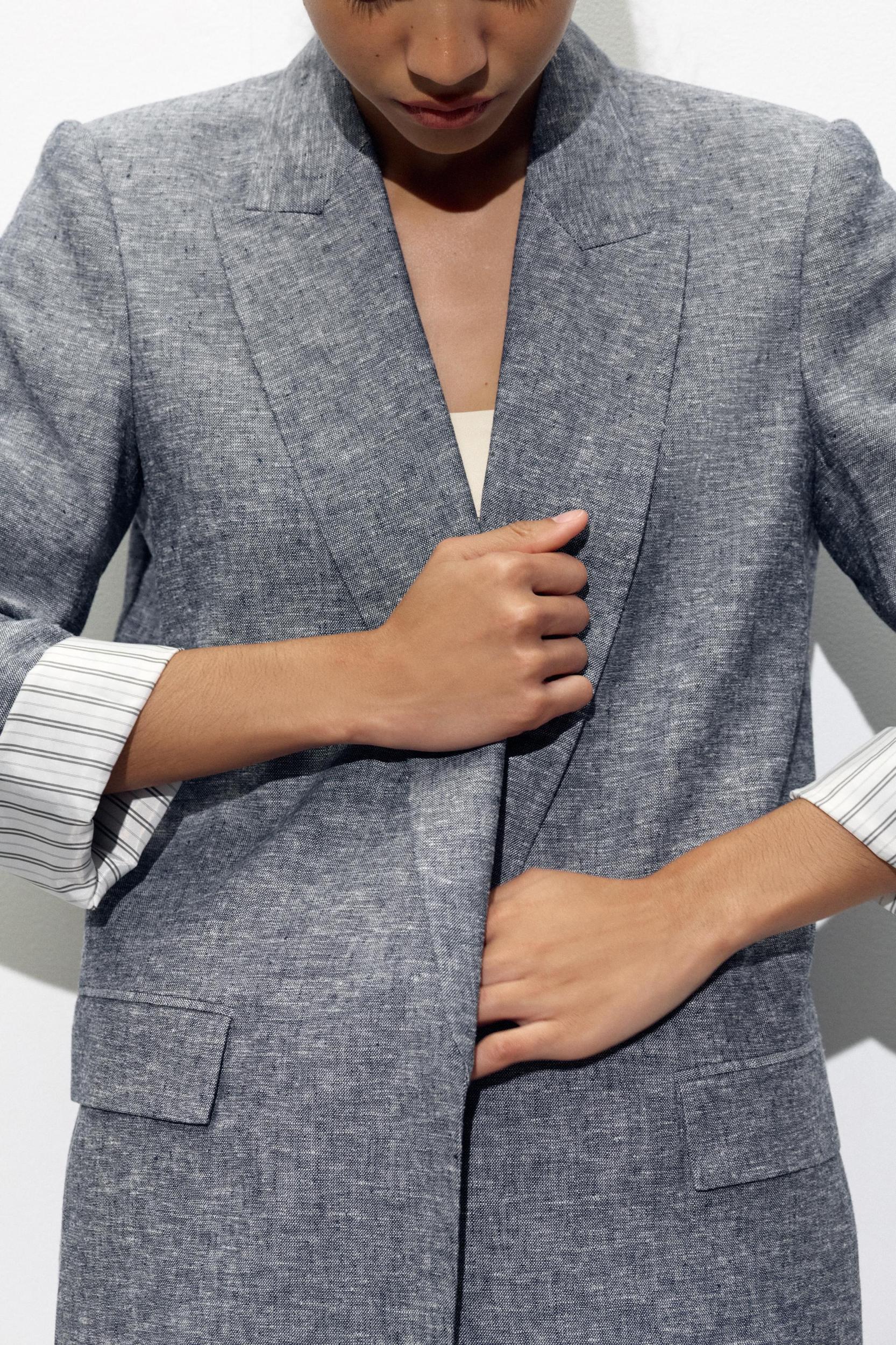 LINEN TURN-UP SLEEVE BLAZER Product Image