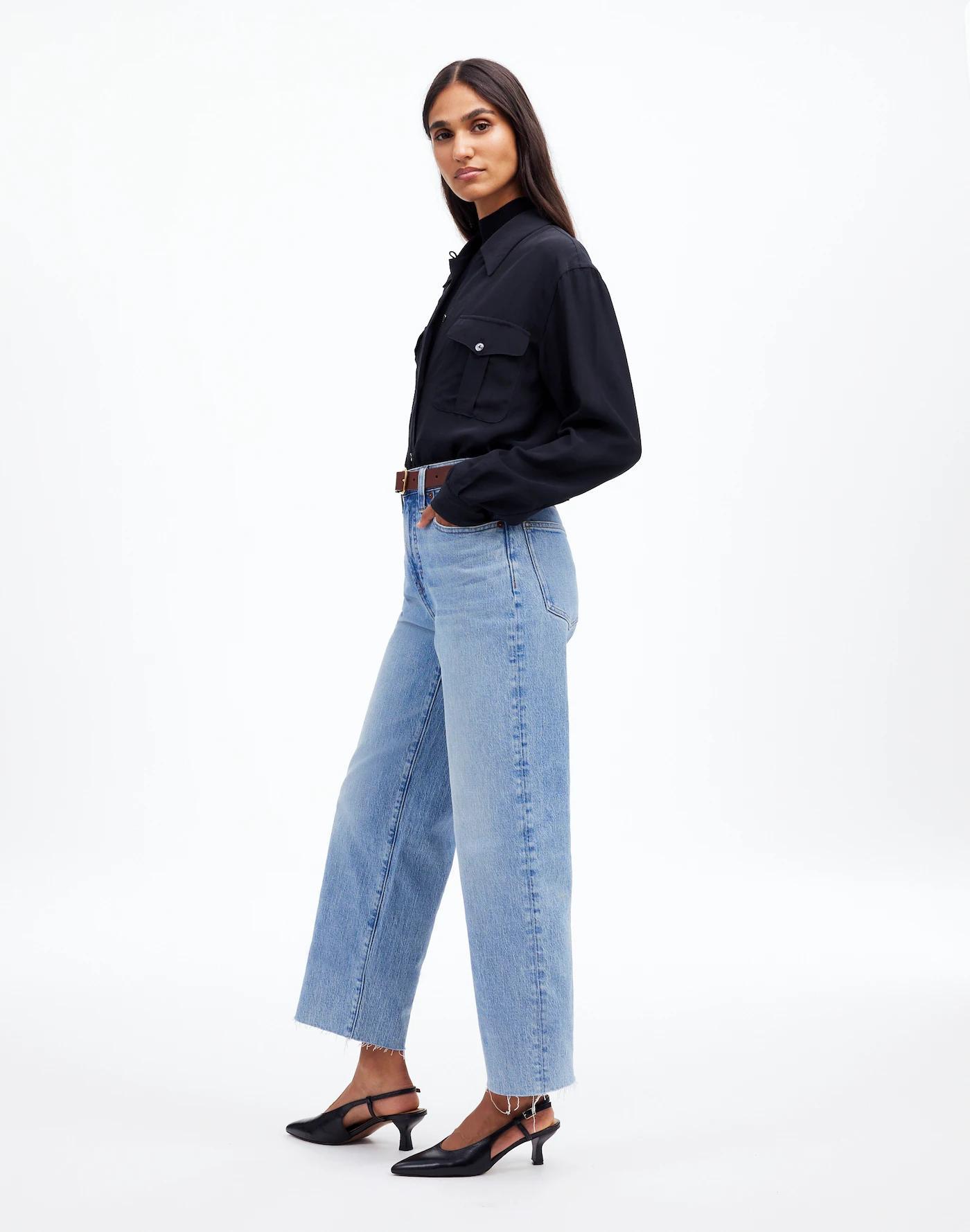 The Perfect Vintage Wide-Leg Crop Jean Product Image