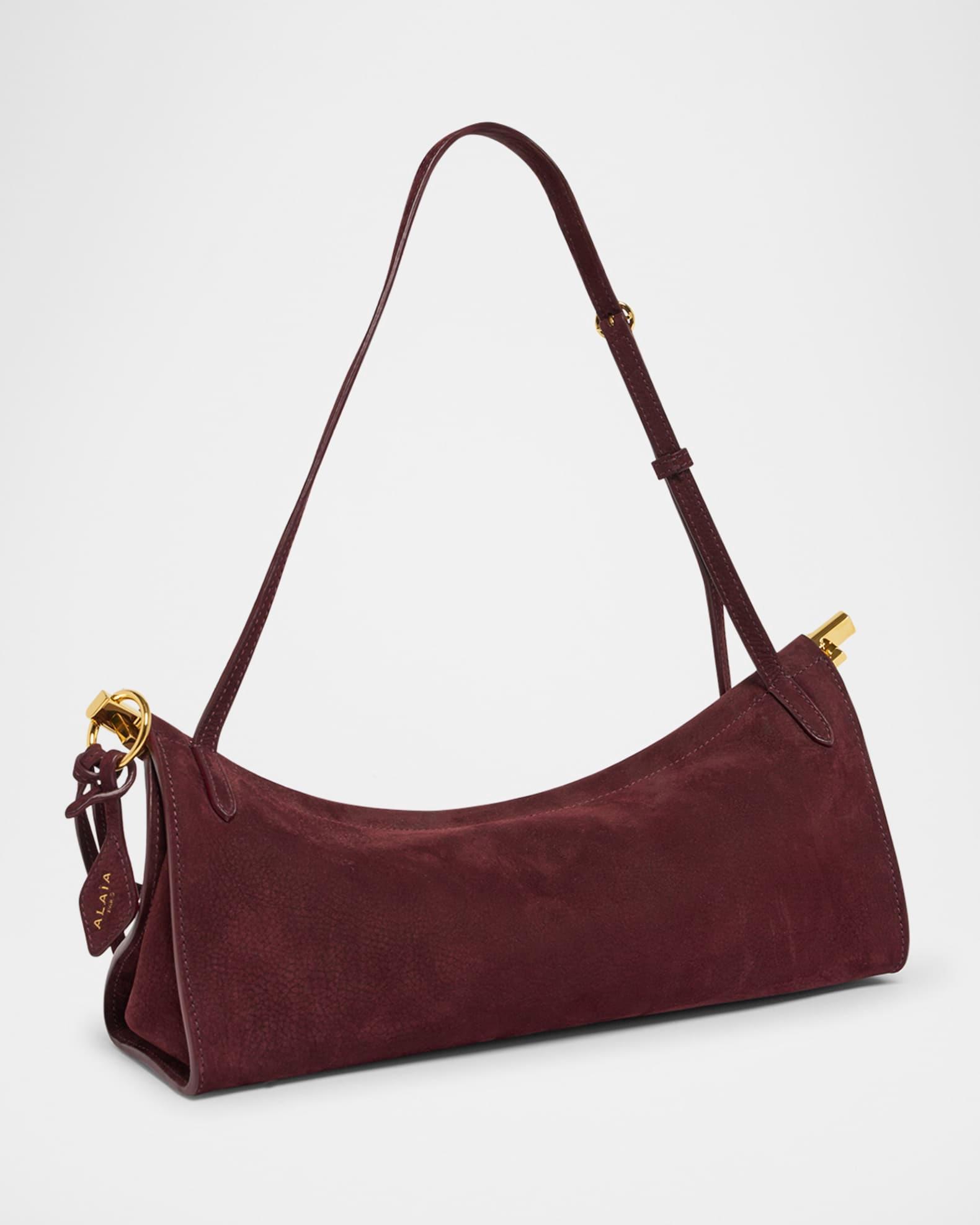 Le Click Medium Shoulder Bag in Leather Product Image