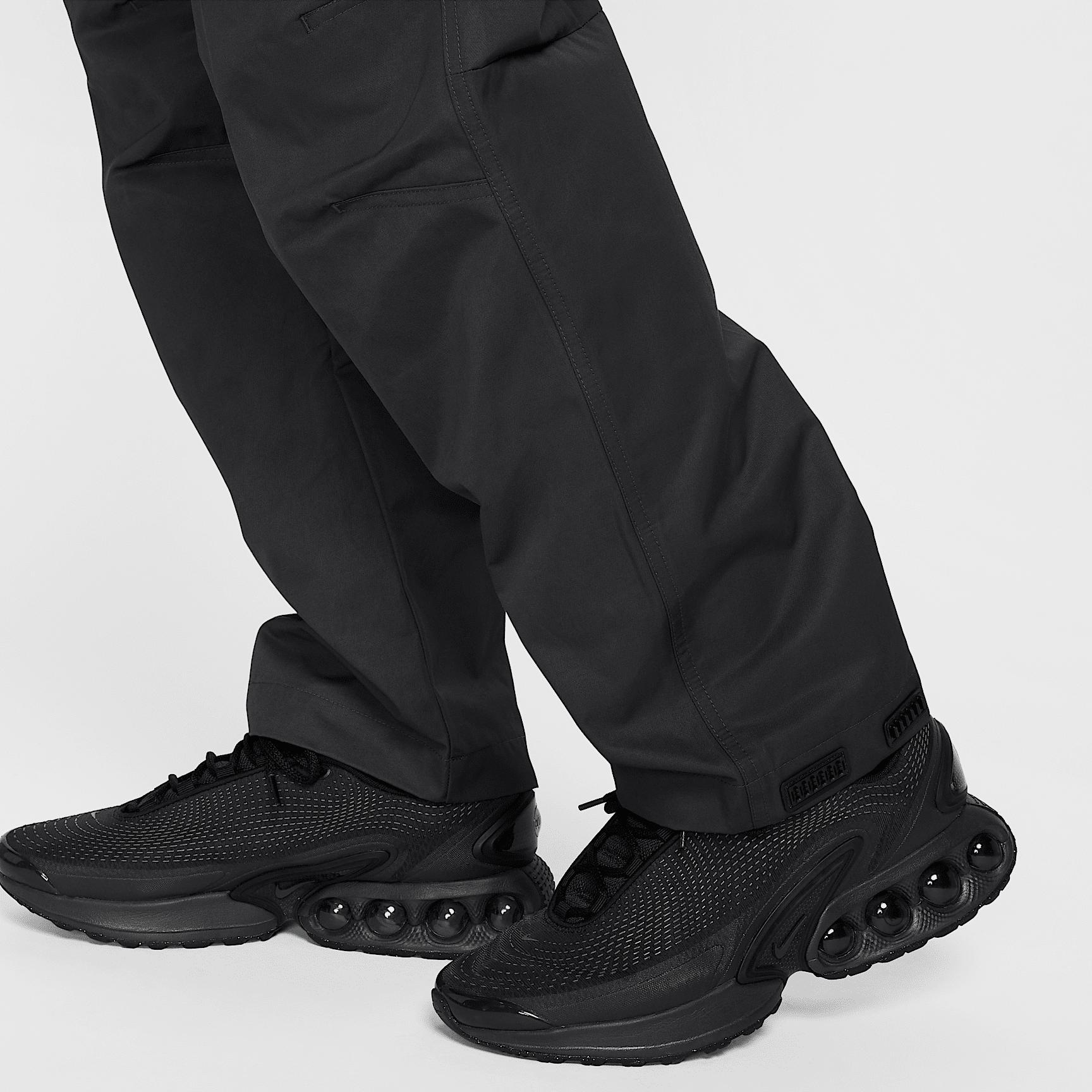 Nike Mens Tech Woven Pants | HJ0647-320 Product Image