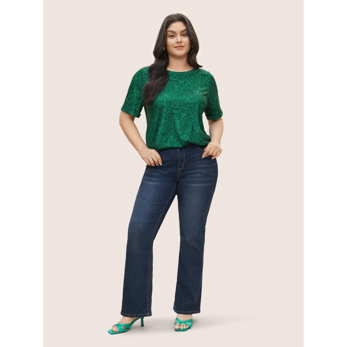 Plus Size Ditsy Floral Print Crew Neck T-shirt DarkGreen Women Casual Non Ditsy Floral Round Neck Everyday T-shirts BloomChic 14-16/1X Product Image