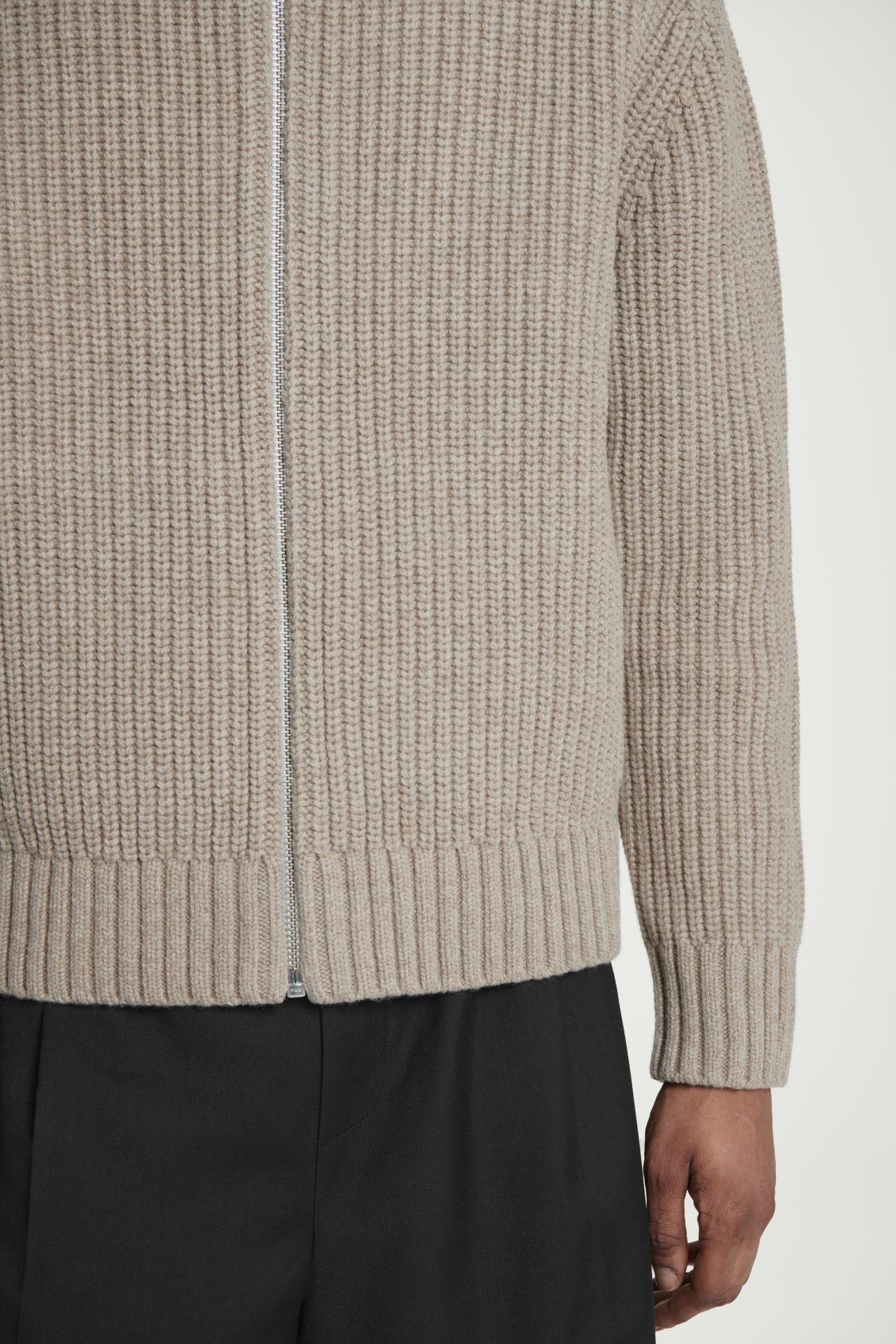 FUNNEL-NECK KNITTED WOOL JACKET Product Image