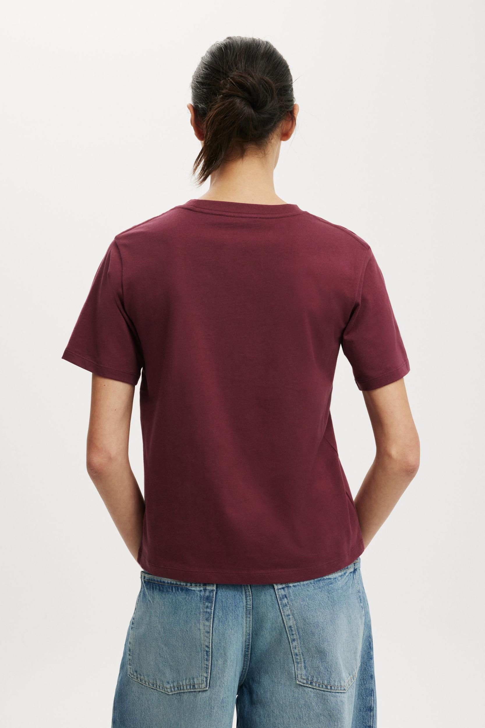 Easy Tee Product Image