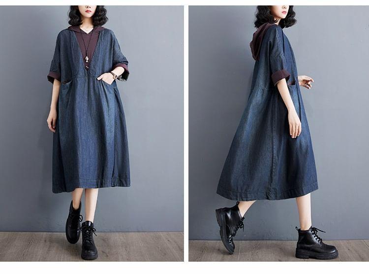 3/4-Sleeve Two Tone Denim Panel Washed Hooded Midi Tunic Dress Product Image