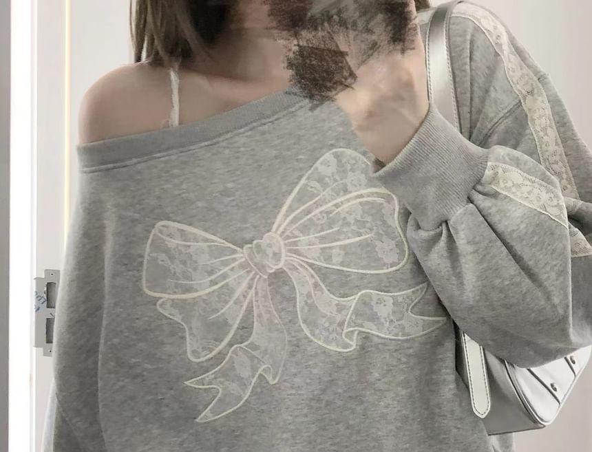 Off-Shoulder Bow Embroidered Sweatshirt Product Image