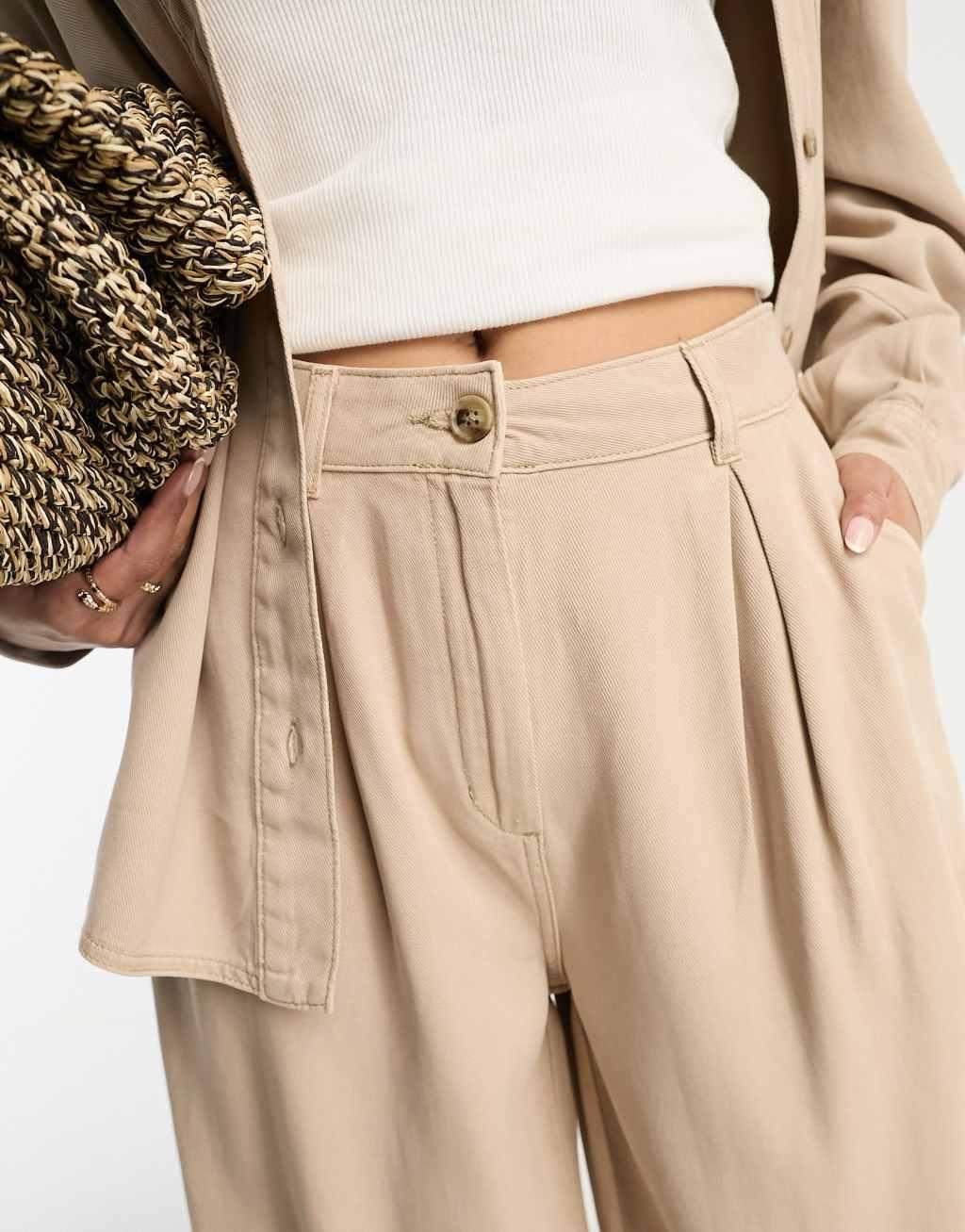 ASOS DESIGN wide leg pants Product Image