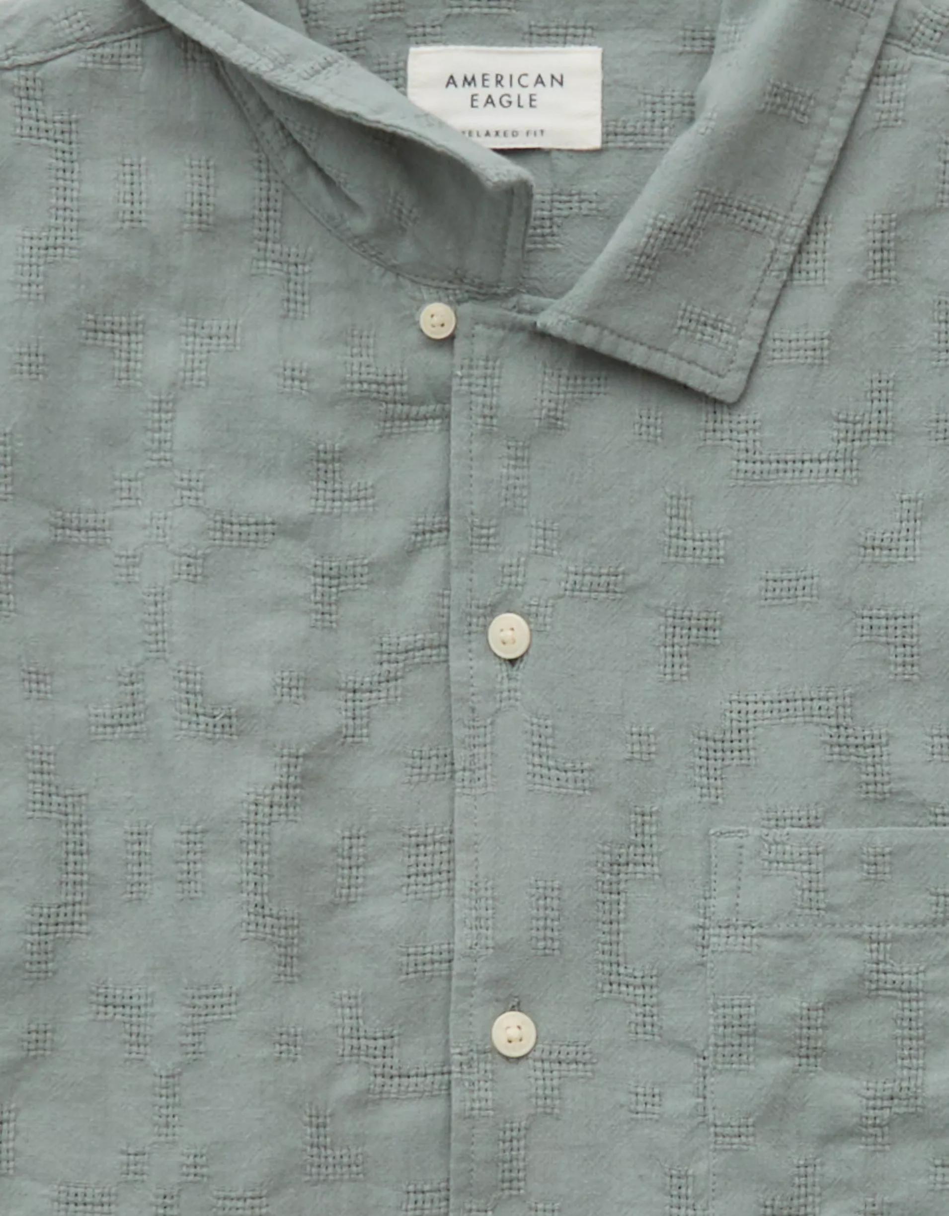 AE Poolside Button-Up Shirt Product Image