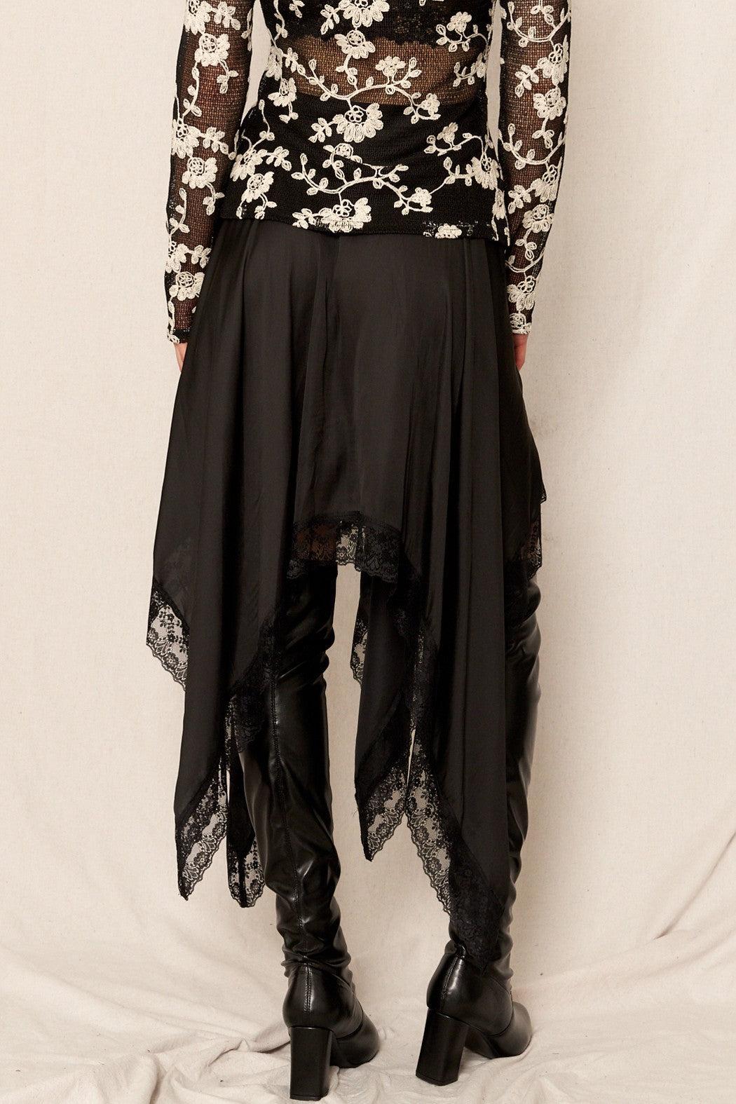 Uneven Hem Lace Trim Midi Skirt Product Image