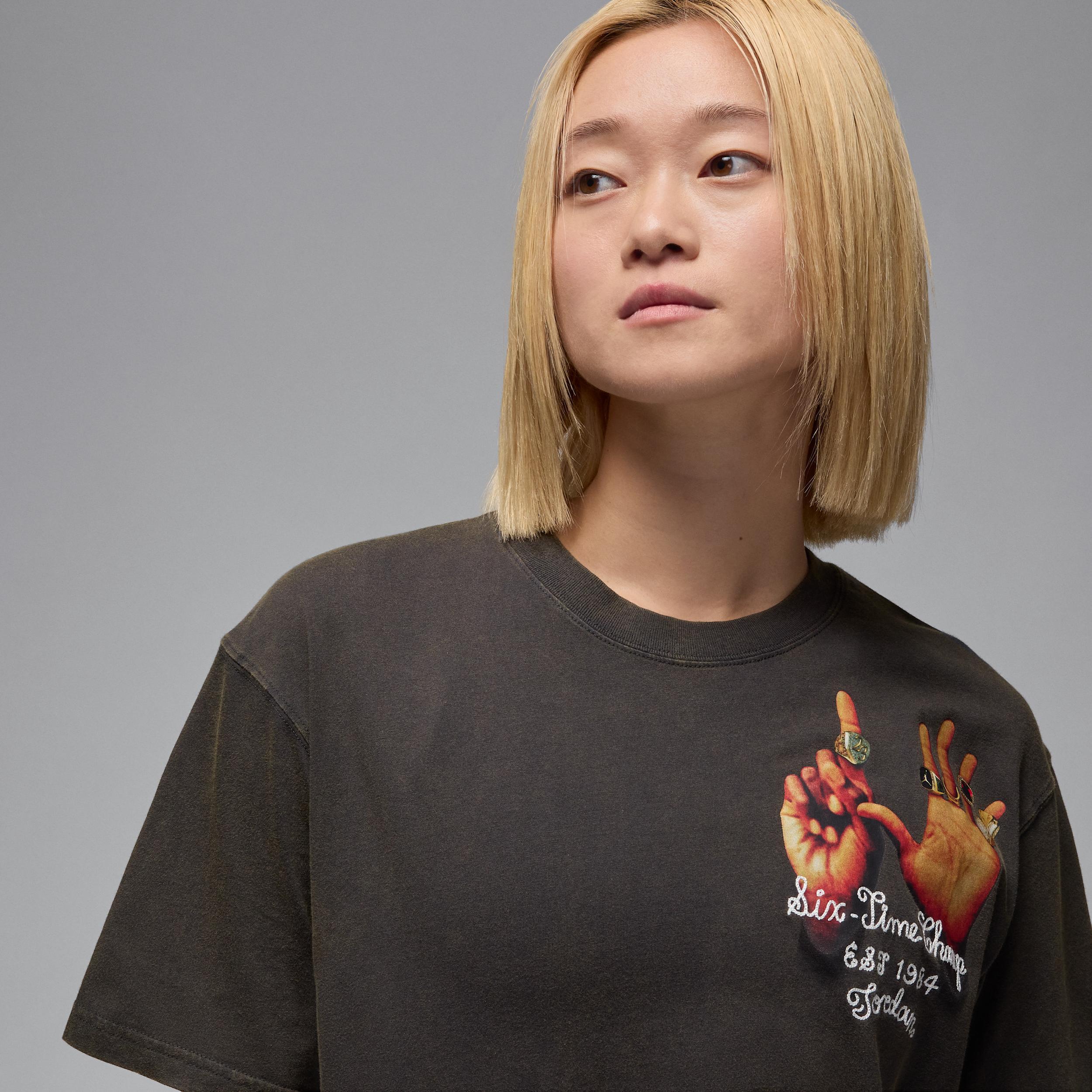 Women's Jordan Graphic T-Shirt Product Image