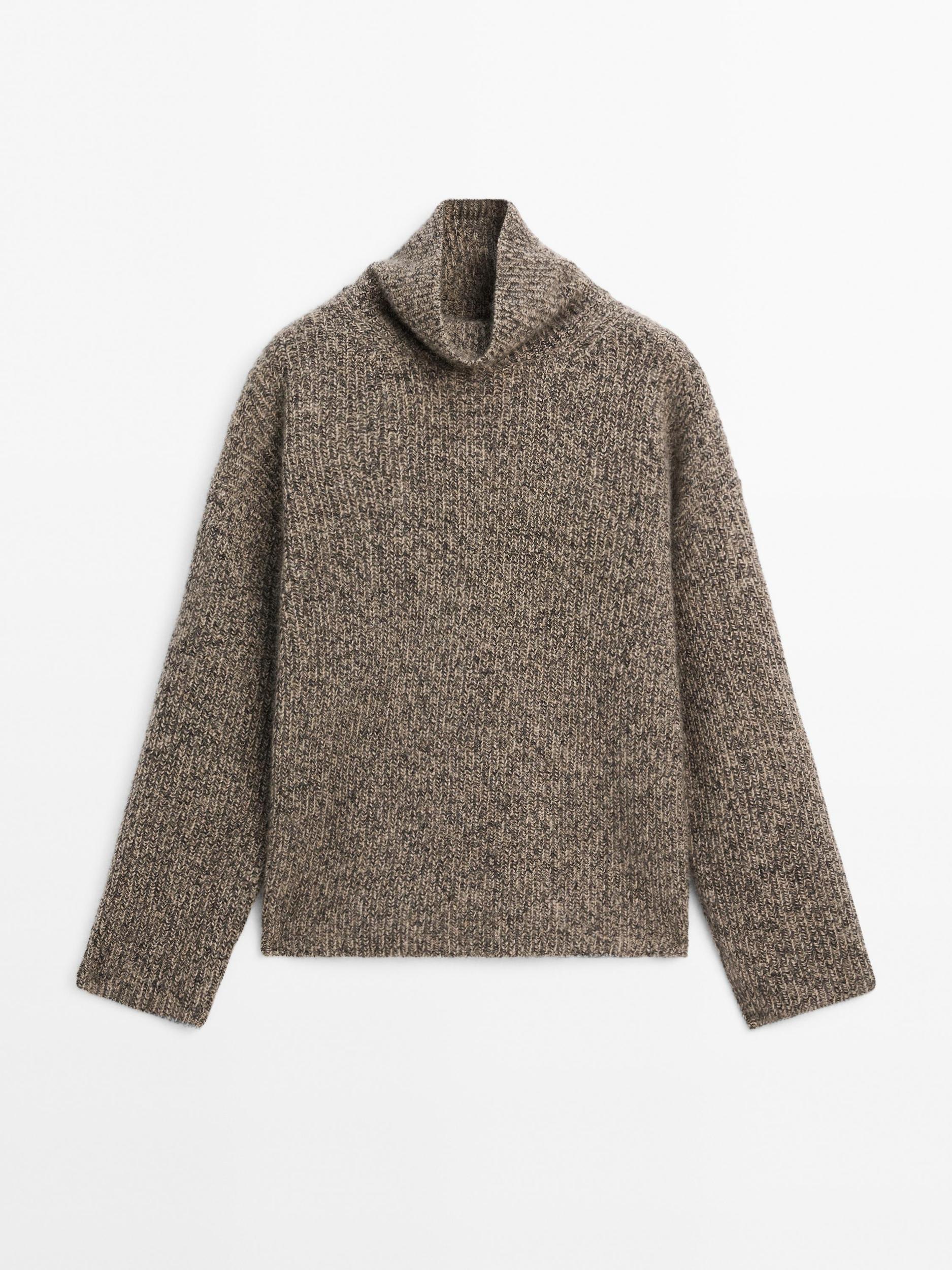 100% cashmere turtleneck sweater Product Image