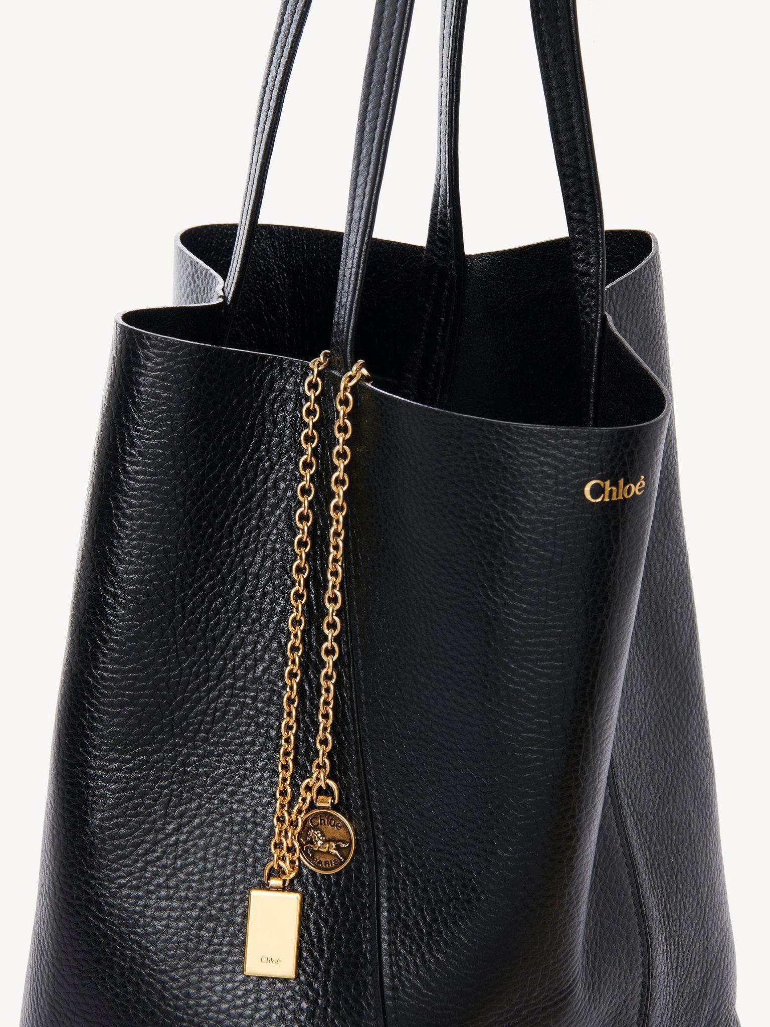 Chloé Spin tote bag in grained leather Product Image