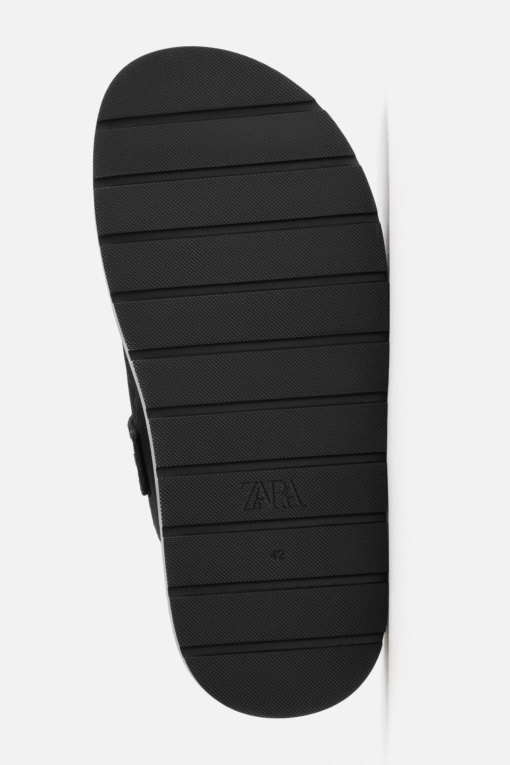 LEATHER BUCKLE CLOGS Product Image