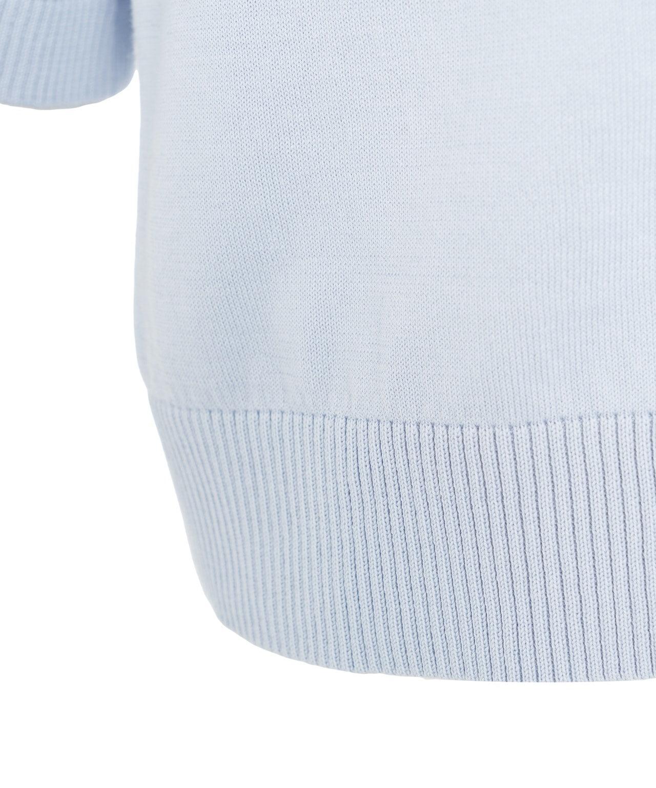 T-shirt with V-neck Product Image