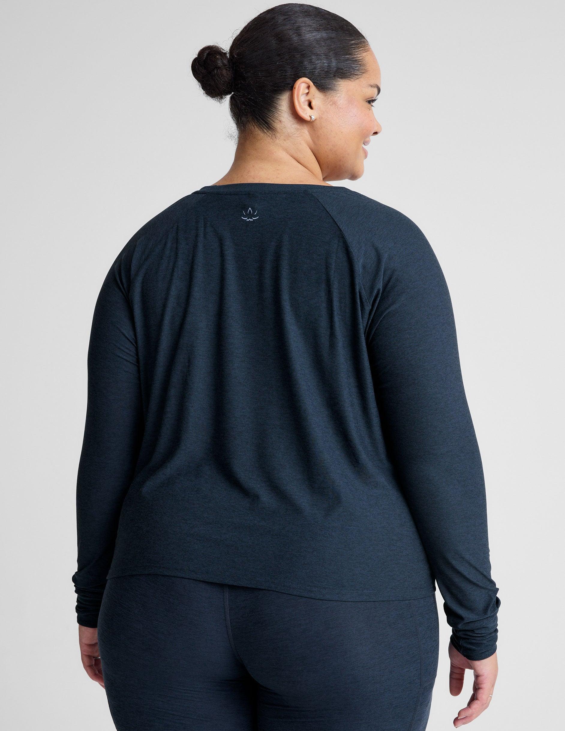 Featherweight Daydreamer Pullover Product Image