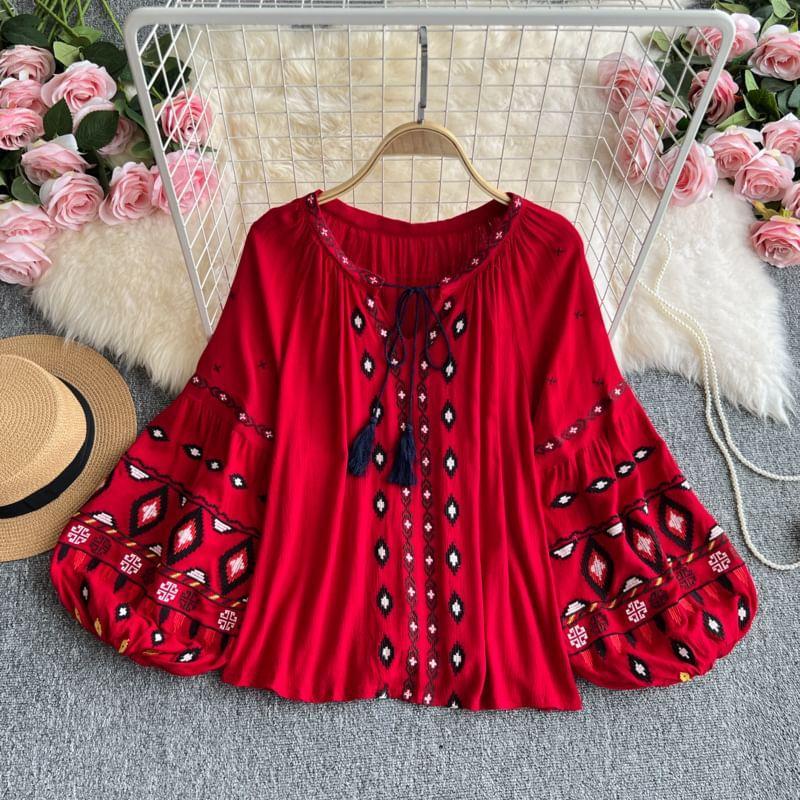 Long Sleeve Crew Neck Patterned Embroidered Loose Fit Blouse Product Image