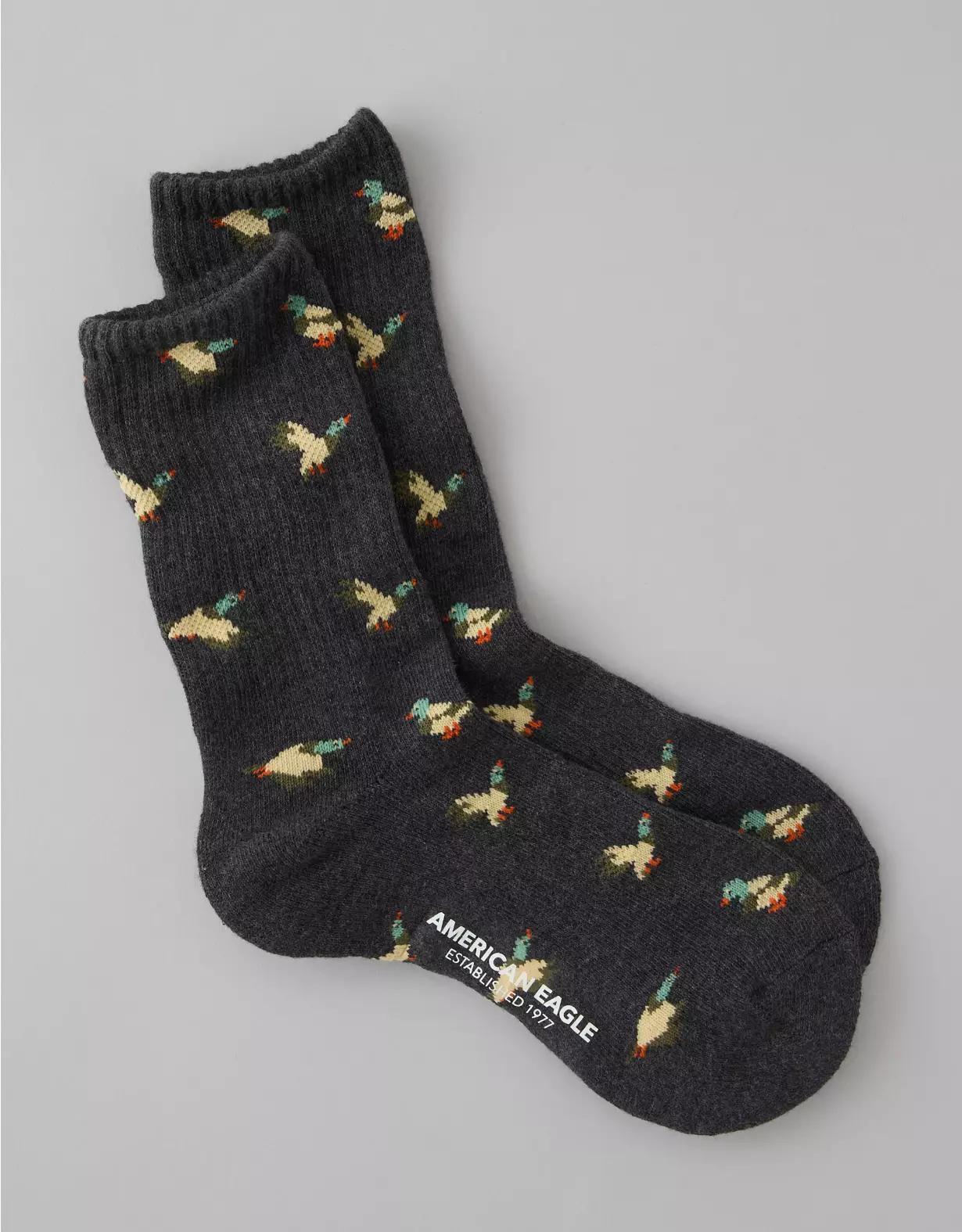 AE Graphic Terry Crew Socks Product Image