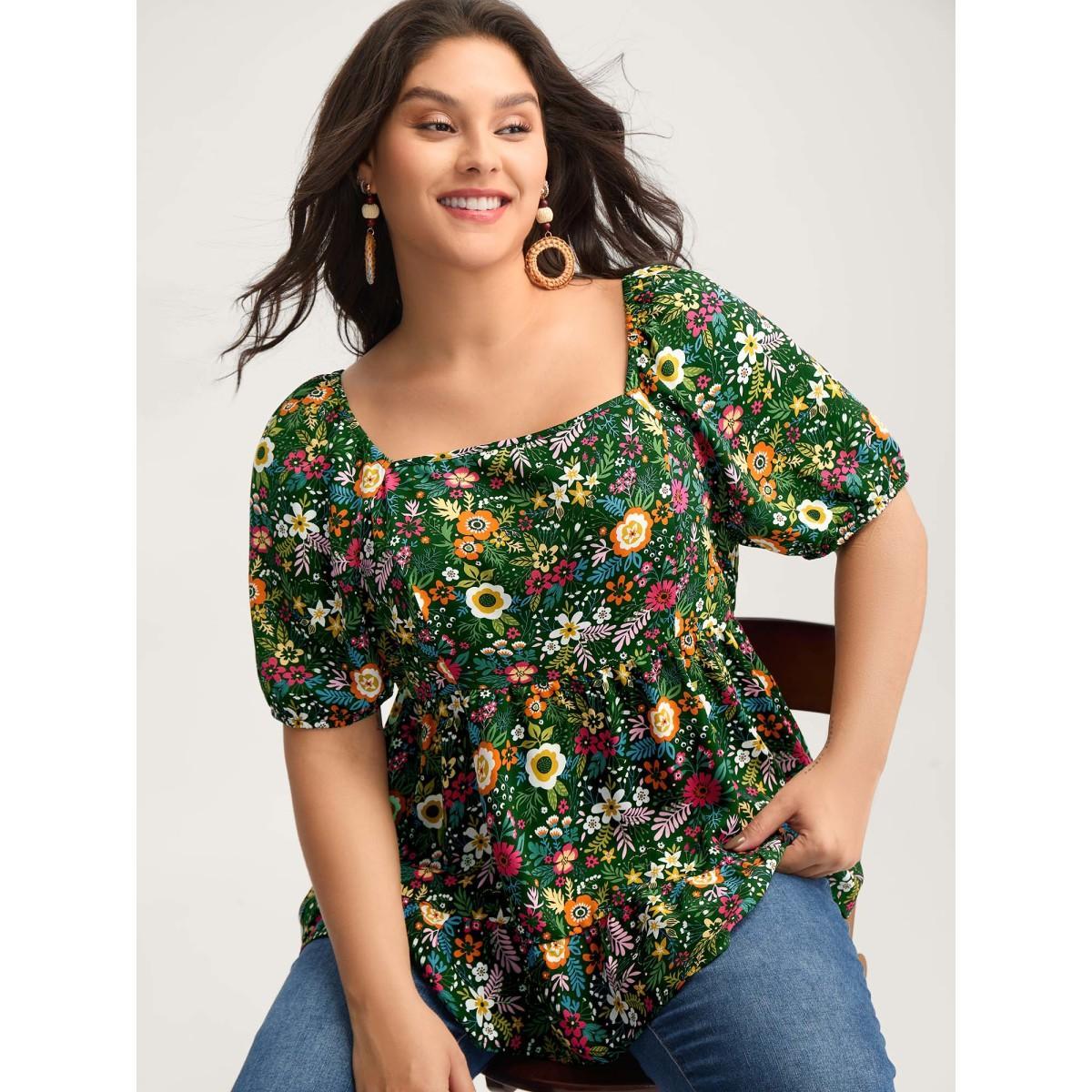 Plus Size DarkGreen Floral Square Neck Fit and Flare Blouse Women Playful Short sleeve Square Neck Vacation Blouses BloomChic 30/6X Product Image