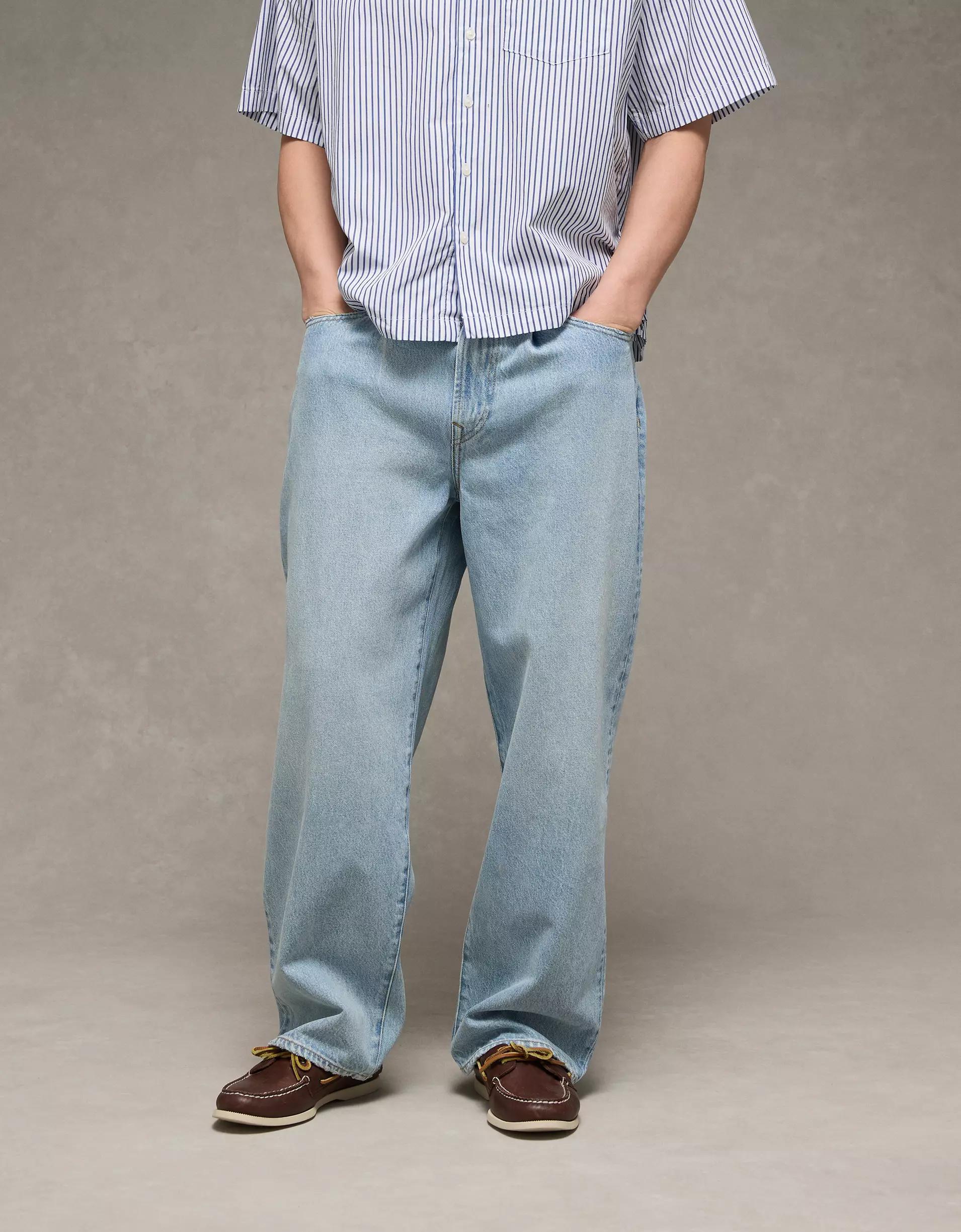 AE Baggy Pleated Jean Product Image