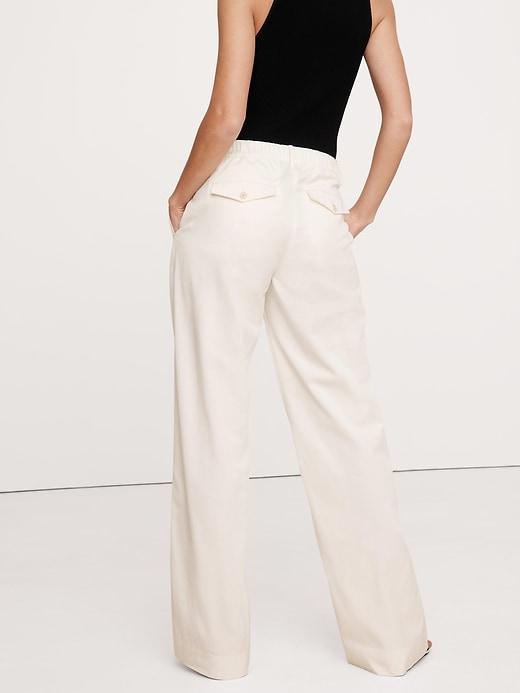 The Everyday Wide-Leg Linen Pant Product Image