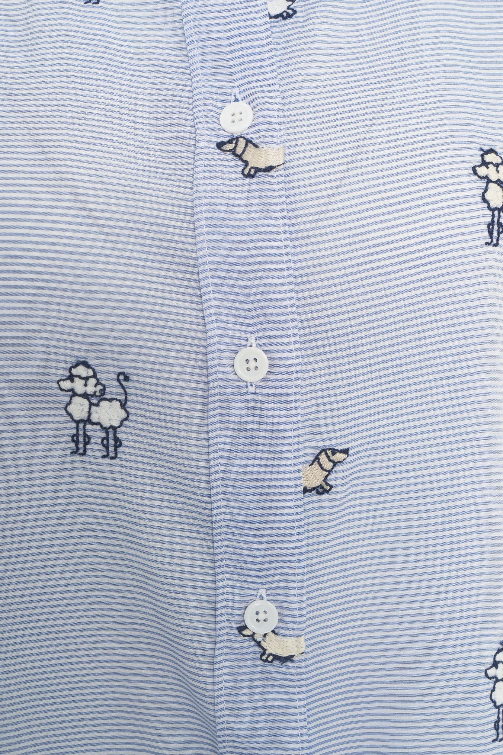 Blouse with embroideries Product Image