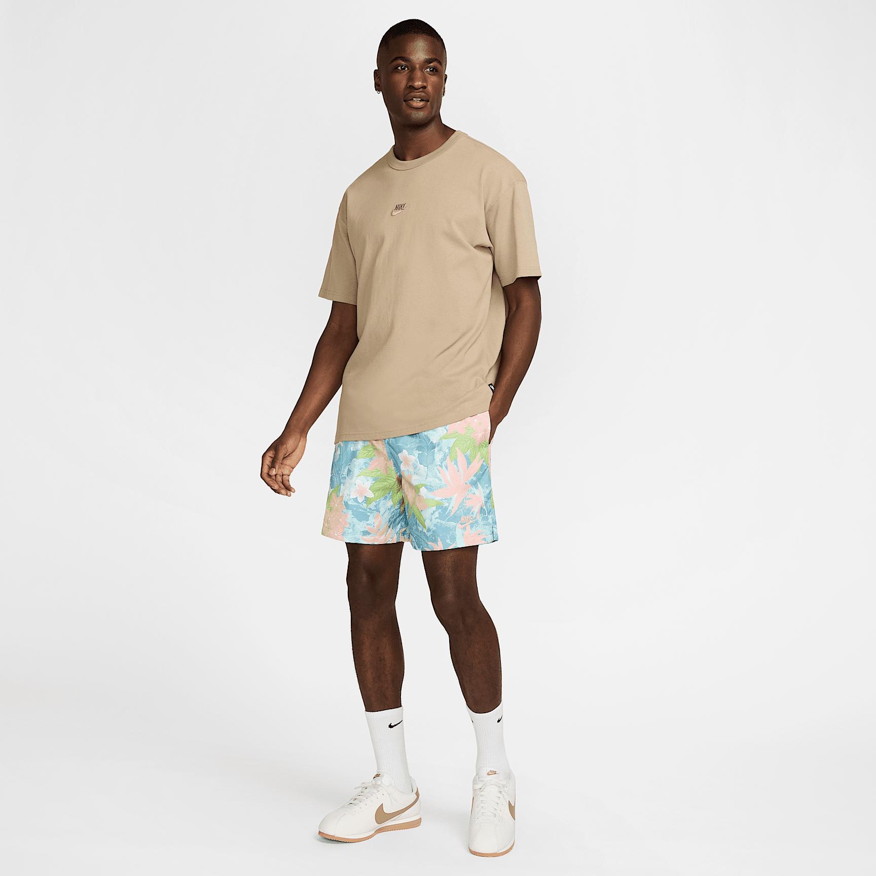 Nike Mens Club Flow Shorts | HJ1946-412 Product Image