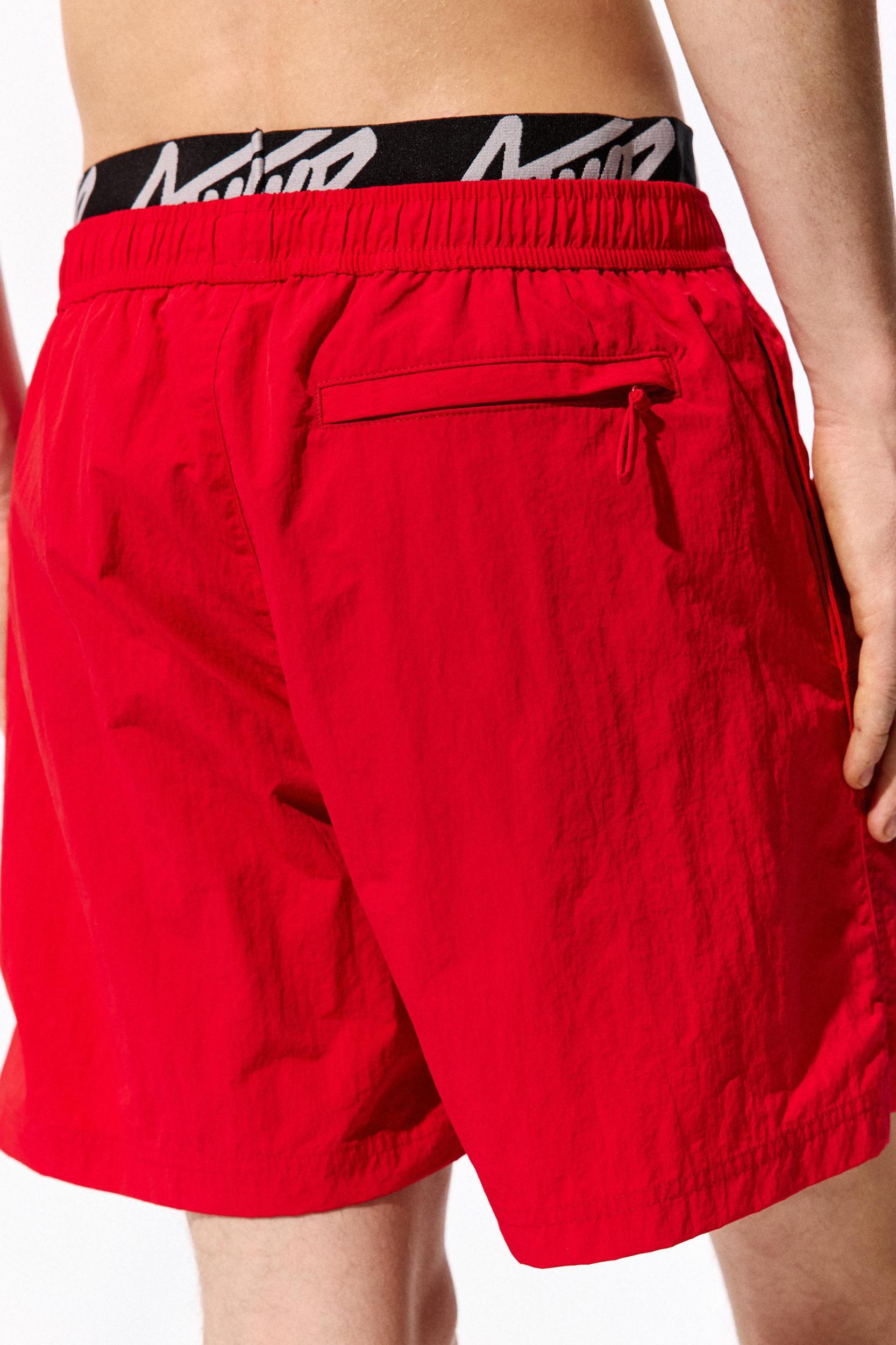 Board shorts with boxer waistband Product Image