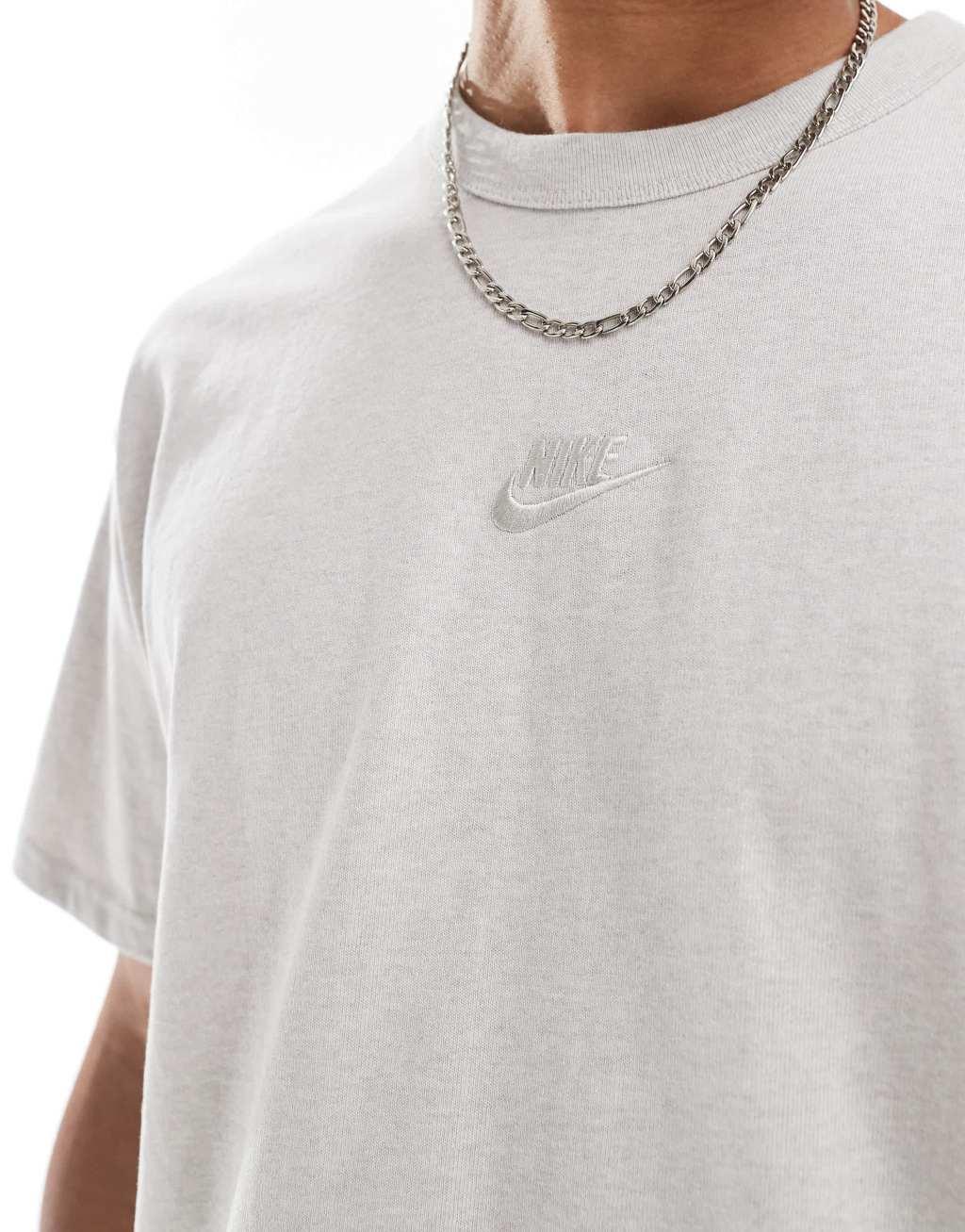 Nike Premium Essential t-shirt in light beige Product Image