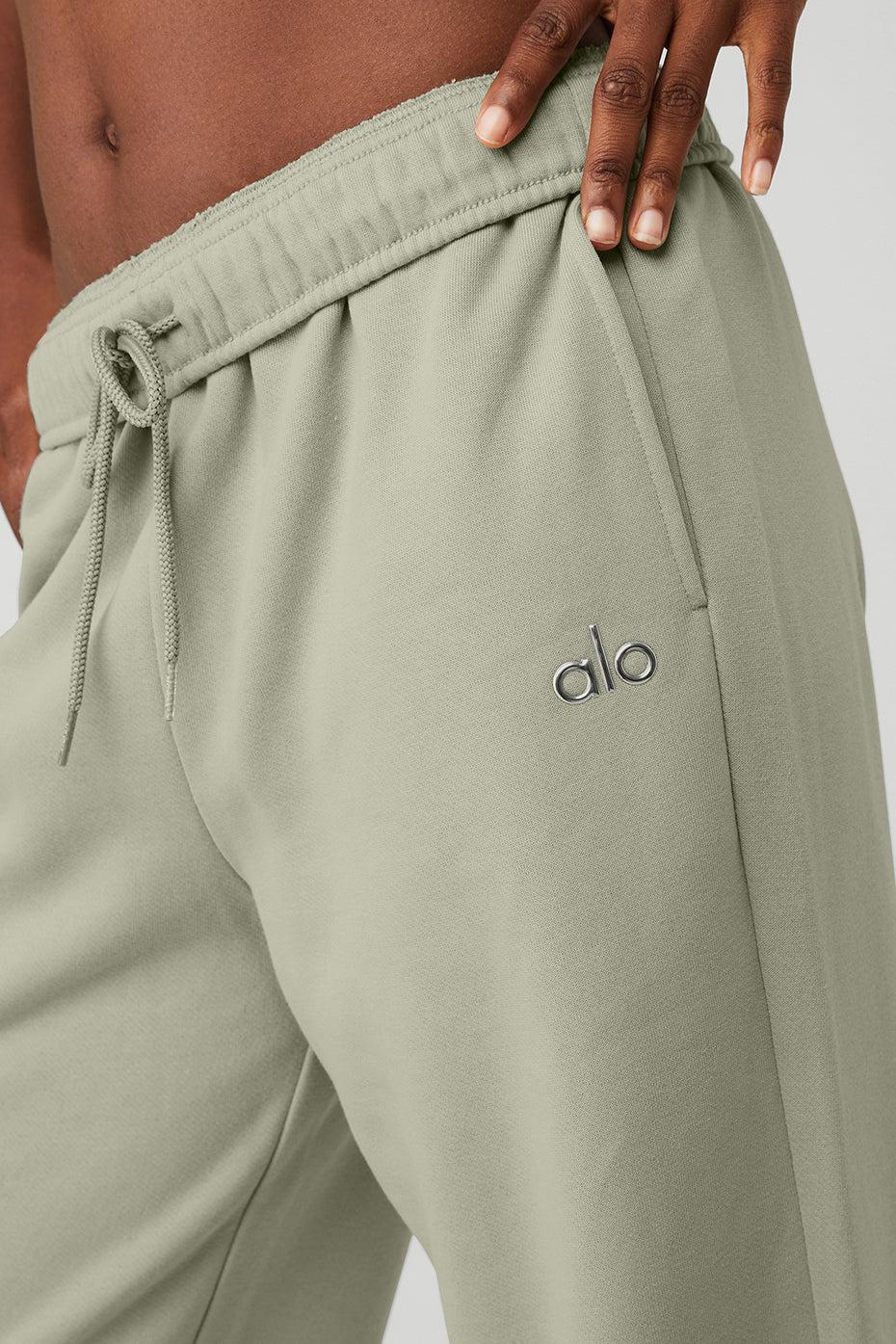 Accolade Straight Leg Sweatpant - Limestone Product Image