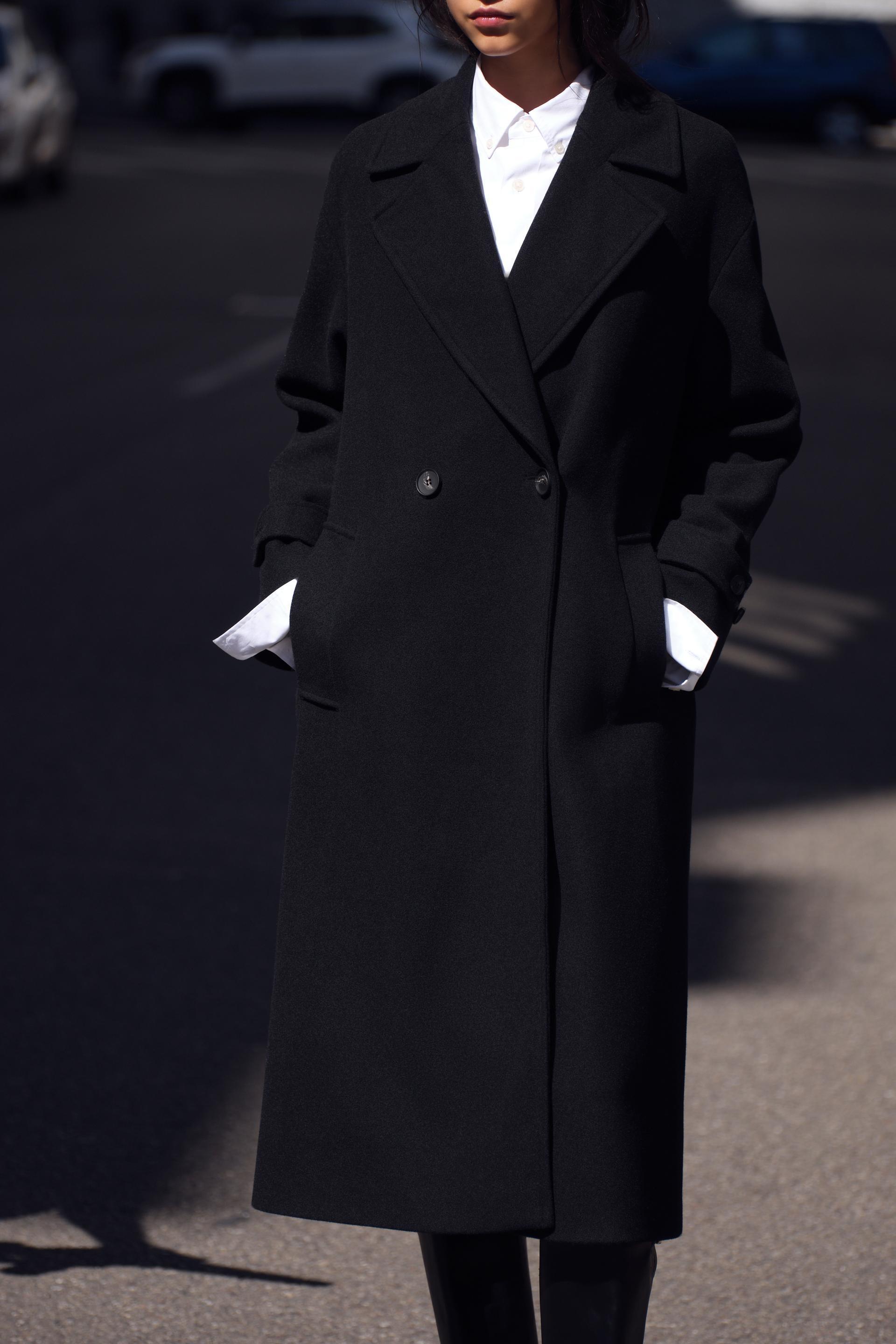 SOFT OVERSIZED COAT Product Image