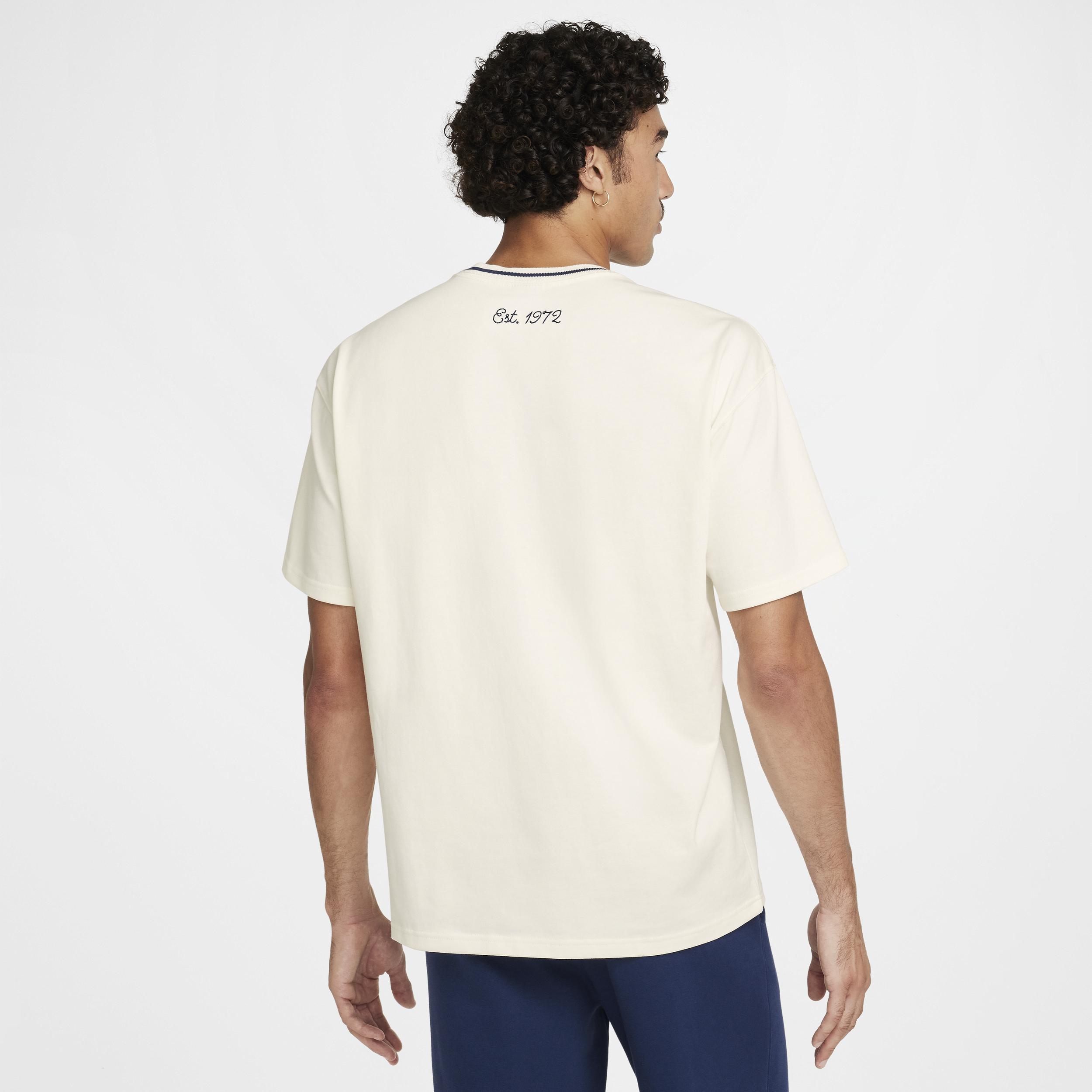 Mens Nike Sportswear Max90 T-Shirt | FZ7972-133 Product Image
