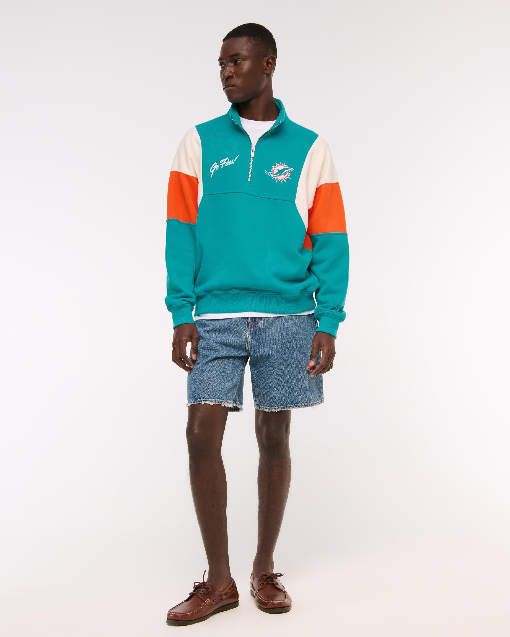 Dallas Cowboys Half-Zip Sweatshirt Product Image