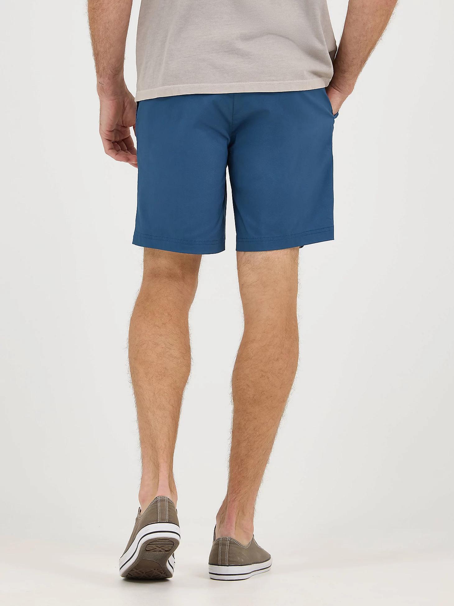 Men's Extreme Motion 7" Flat Front Short | Men's Shorts | Lee® Product Image
