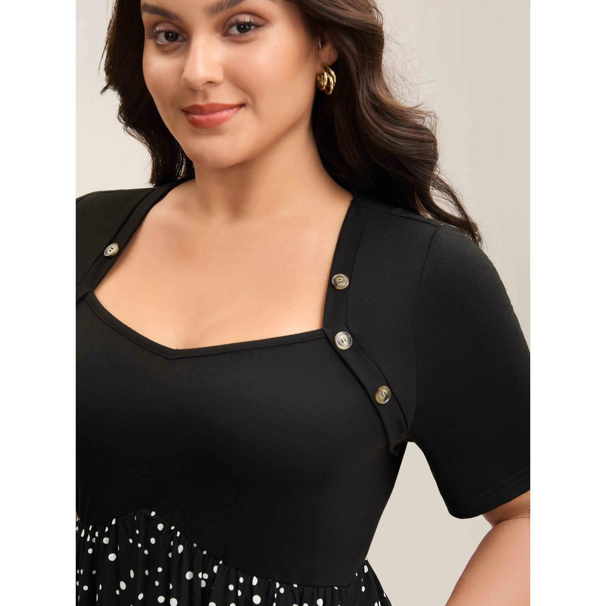 Plus Size Color Contrast Shoulder Button Sleeve Midi Dress Black Women Button Heart neckline Short sleeve Curvy BloomChic 12/L Product Image