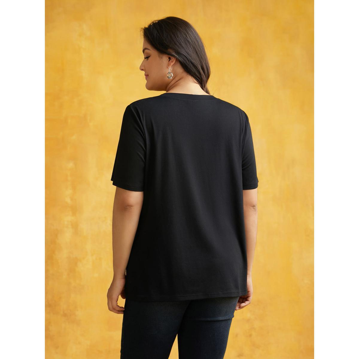 Plus Size Party Puppies Printed Slim-Fit T-shirt Black Women Casual Non Animals Round Neck Everyday T-shirts BloomChic 12/L Product Image