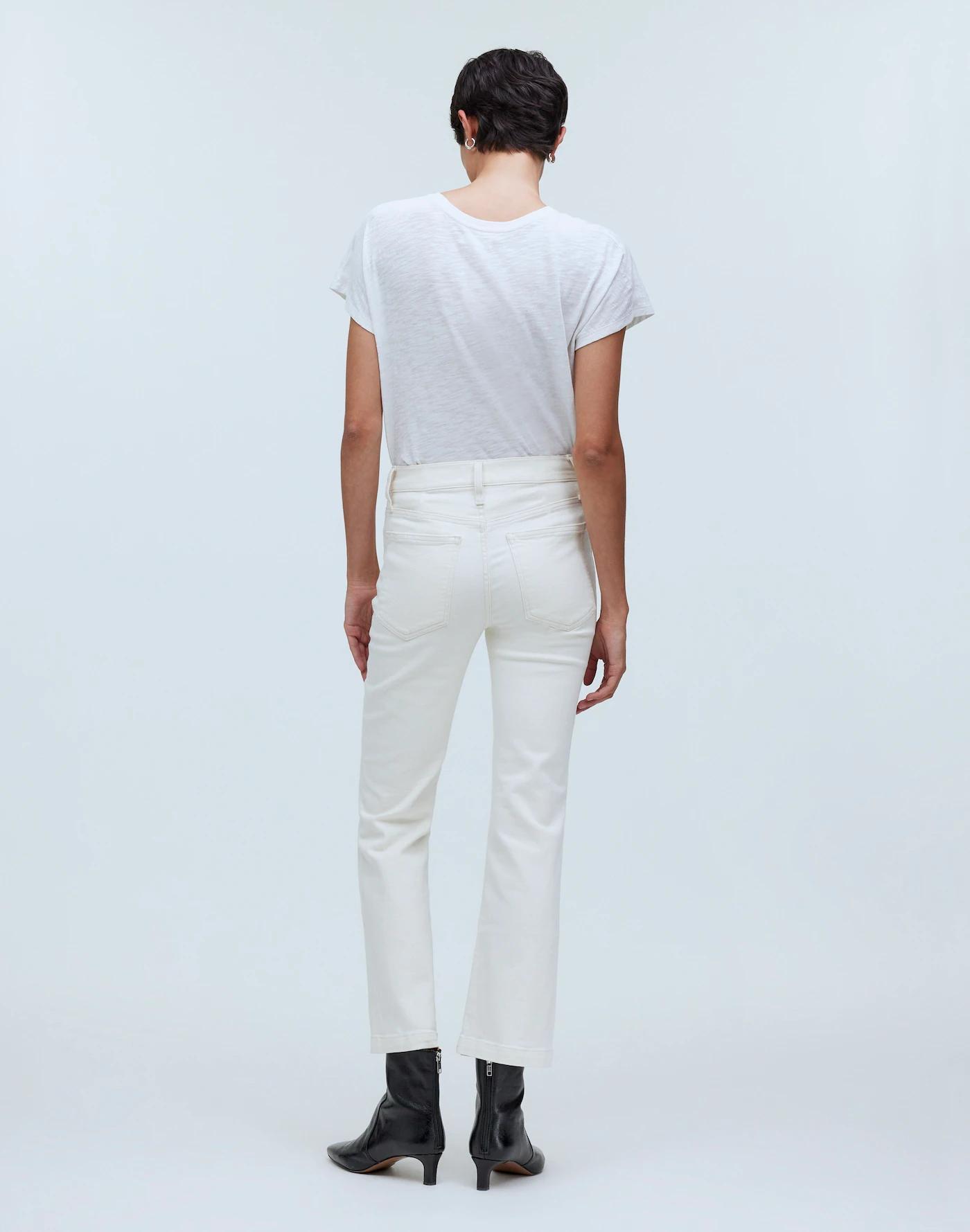 Petite Kick Out Crop Jeans Product Image