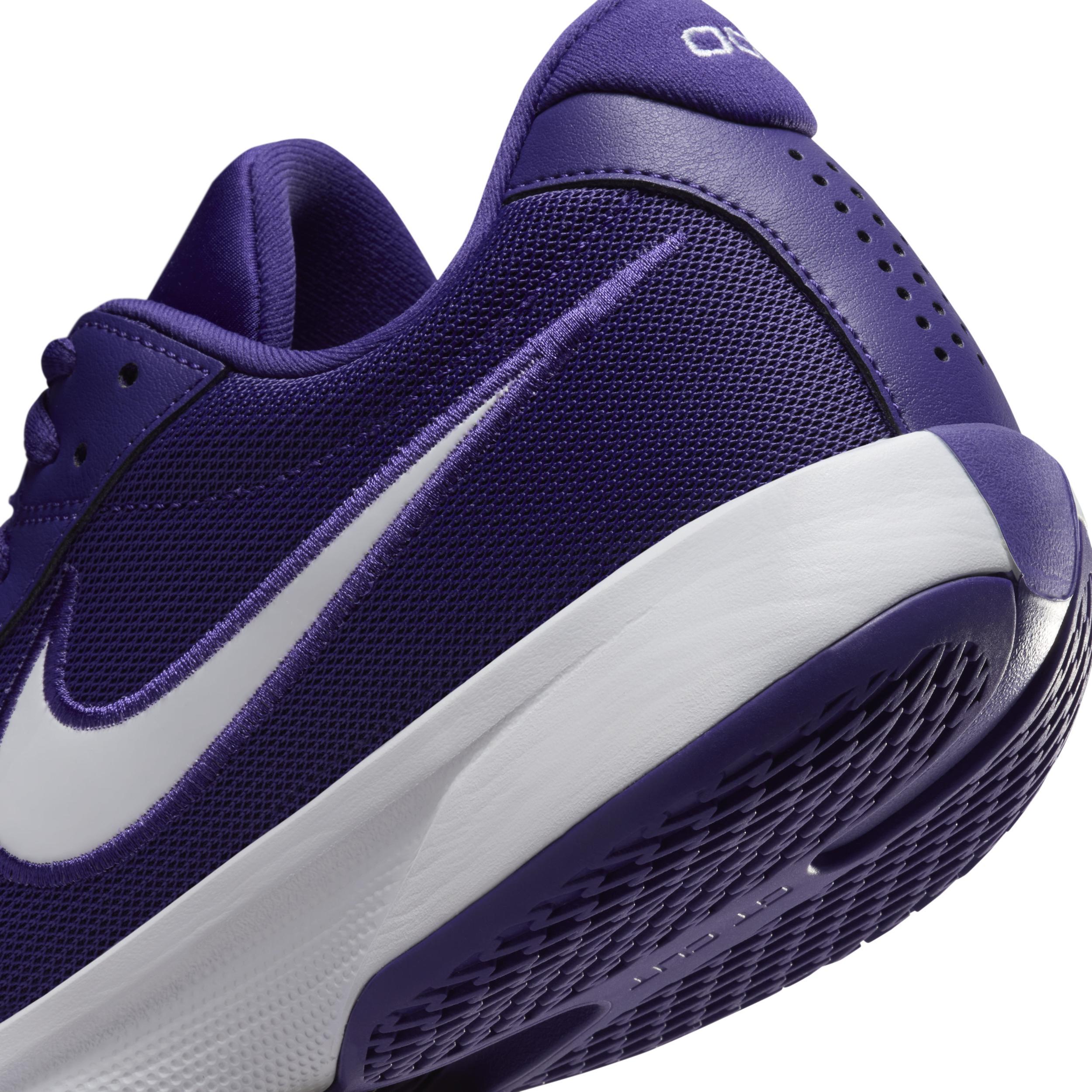 Nike Men's C1TY Shoes Product Image