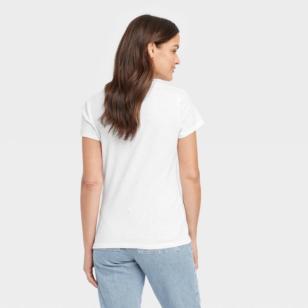 Women's Short Sleeve V-Neck T-Shirt - Universal Thread™ White M Product Image