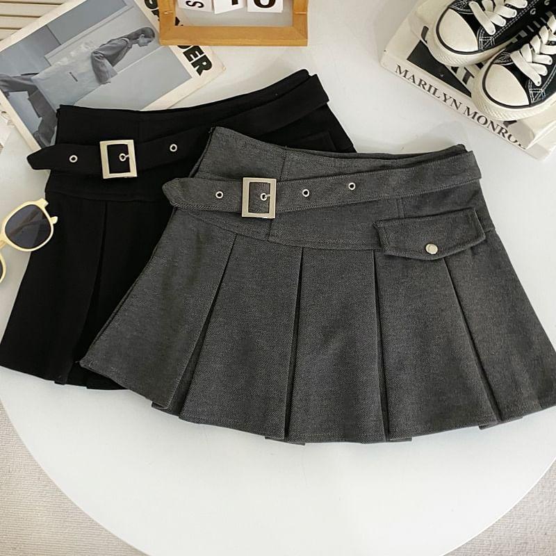 High Rise Buckled Plain Mini Pleated Skirt Product Image