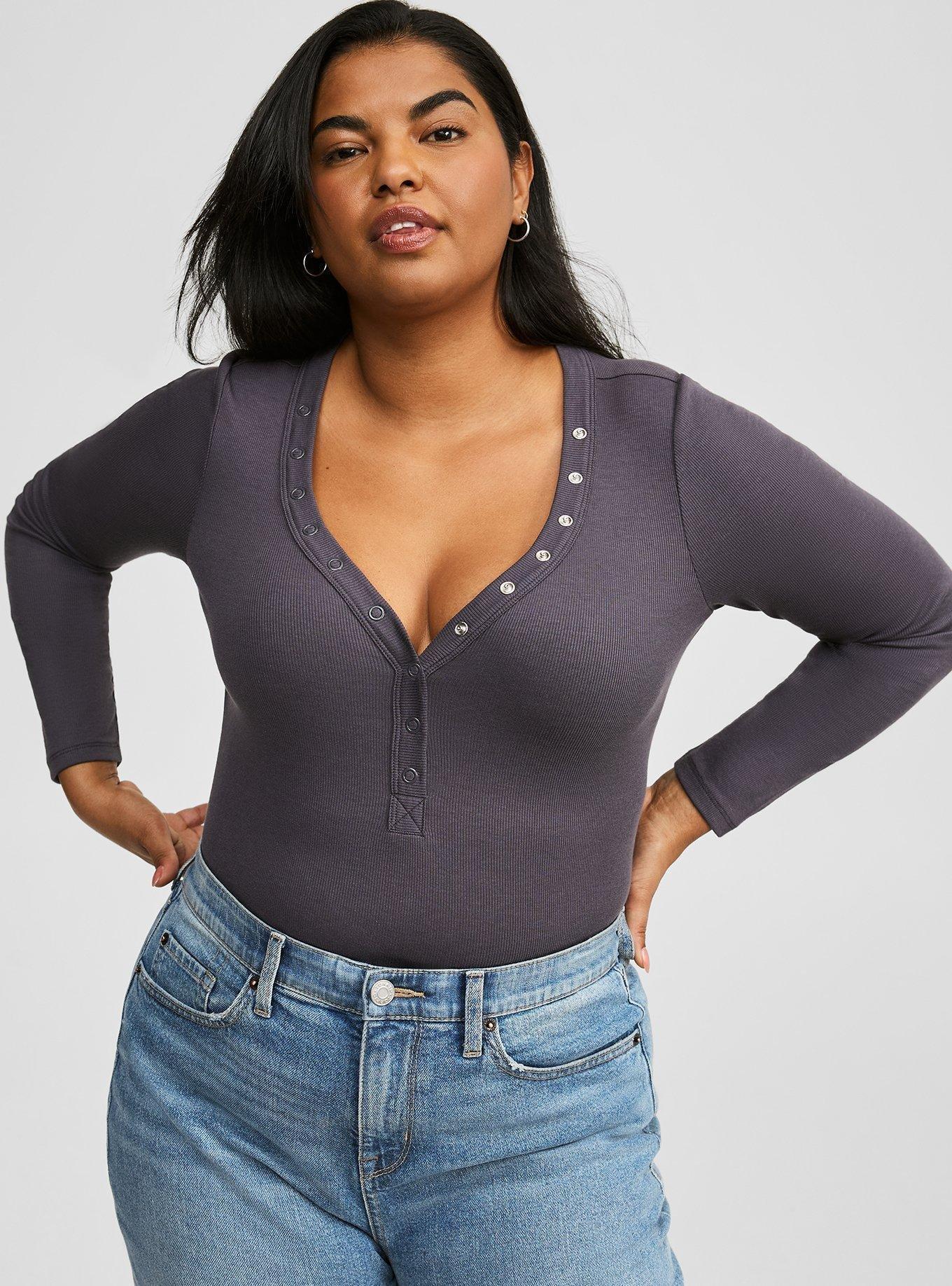 Ribbed V-Neck Long Sleeve Top Product Image